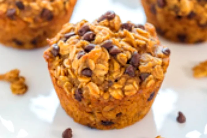 pumpkin-choc-chip-oatmeal-muffins.jpg