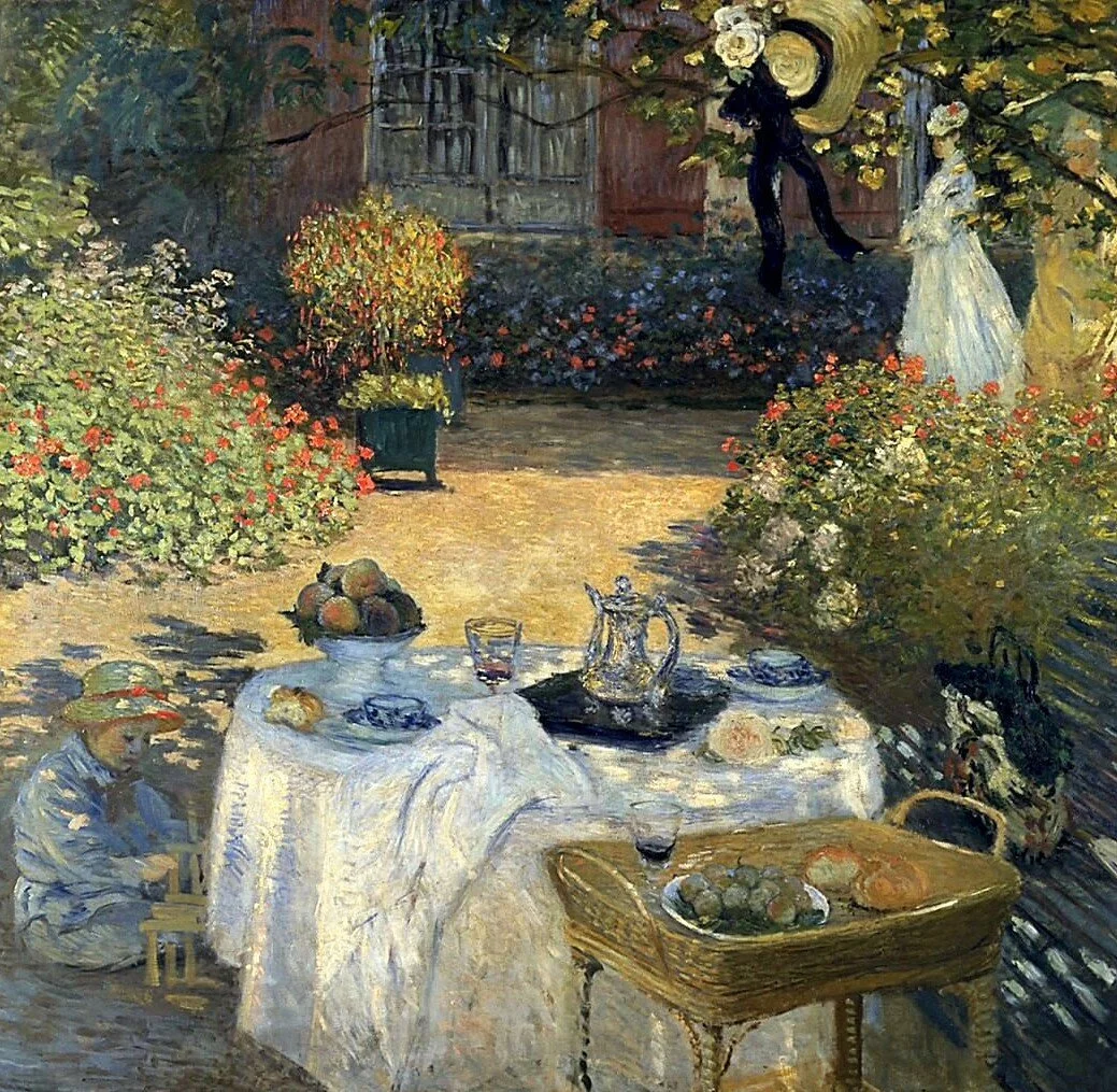 Claude "The Lunch” History and Characteristics