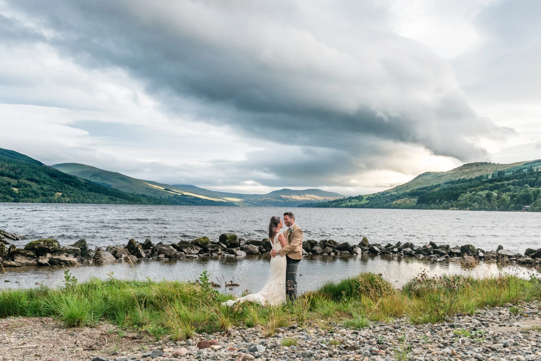 Love by the loch: Paul &amp; Jenna, Kenmore hotel