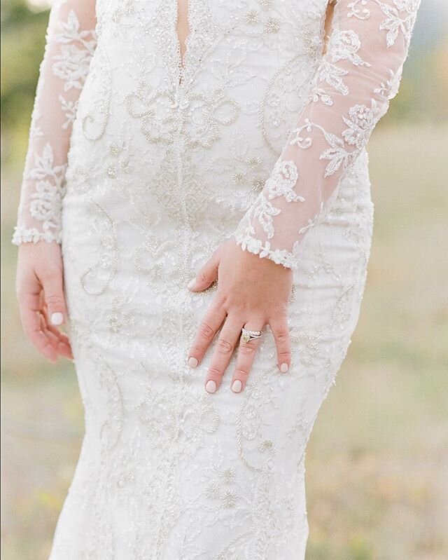 The unmistakable lines and details of a @galialahav dress! Oh, and don&rsquo;t forget the beautiful yellow pear-shaped diamond engagement ring! 😍😍😍
⠀⠀⠀⠀⠀⠀⠀⠀⠀
Photo: @tamaragrunerphotography
Dress: @galialahav from @lwdbridal
⠀⠀⠀⠀⠀⠀⠀⠀⠀
⠀⠀⠀⠀⠀⠀⠀⠀⠀
#c