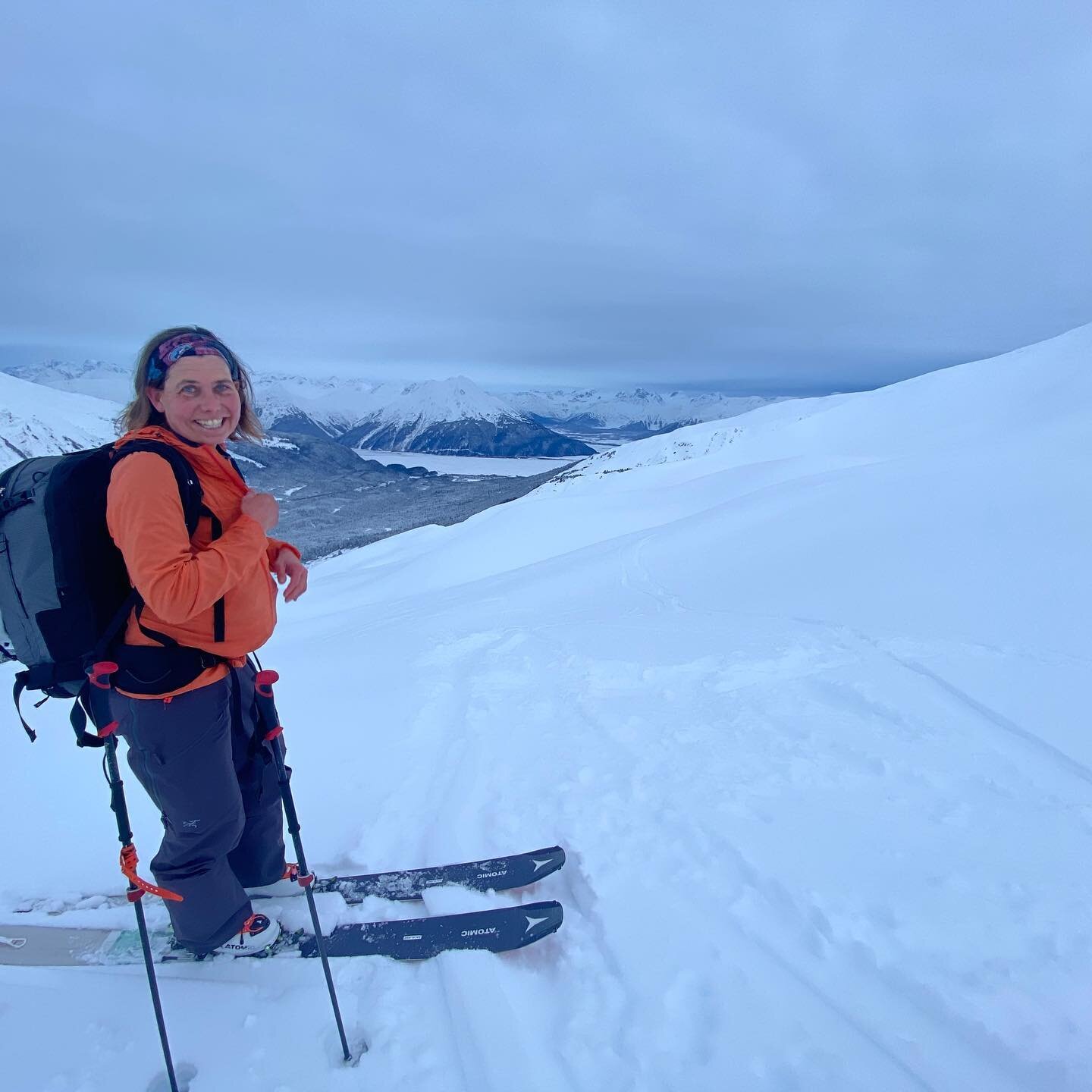 Episode 6.9 is 🆙 featuring @elatosuo.  Eeva is an Associate Professor of Outdoor Studies at Alaska Pacific University where she gets to explore avalanche science with undergraduate students as well as engage in personal research projects. Eeva is al