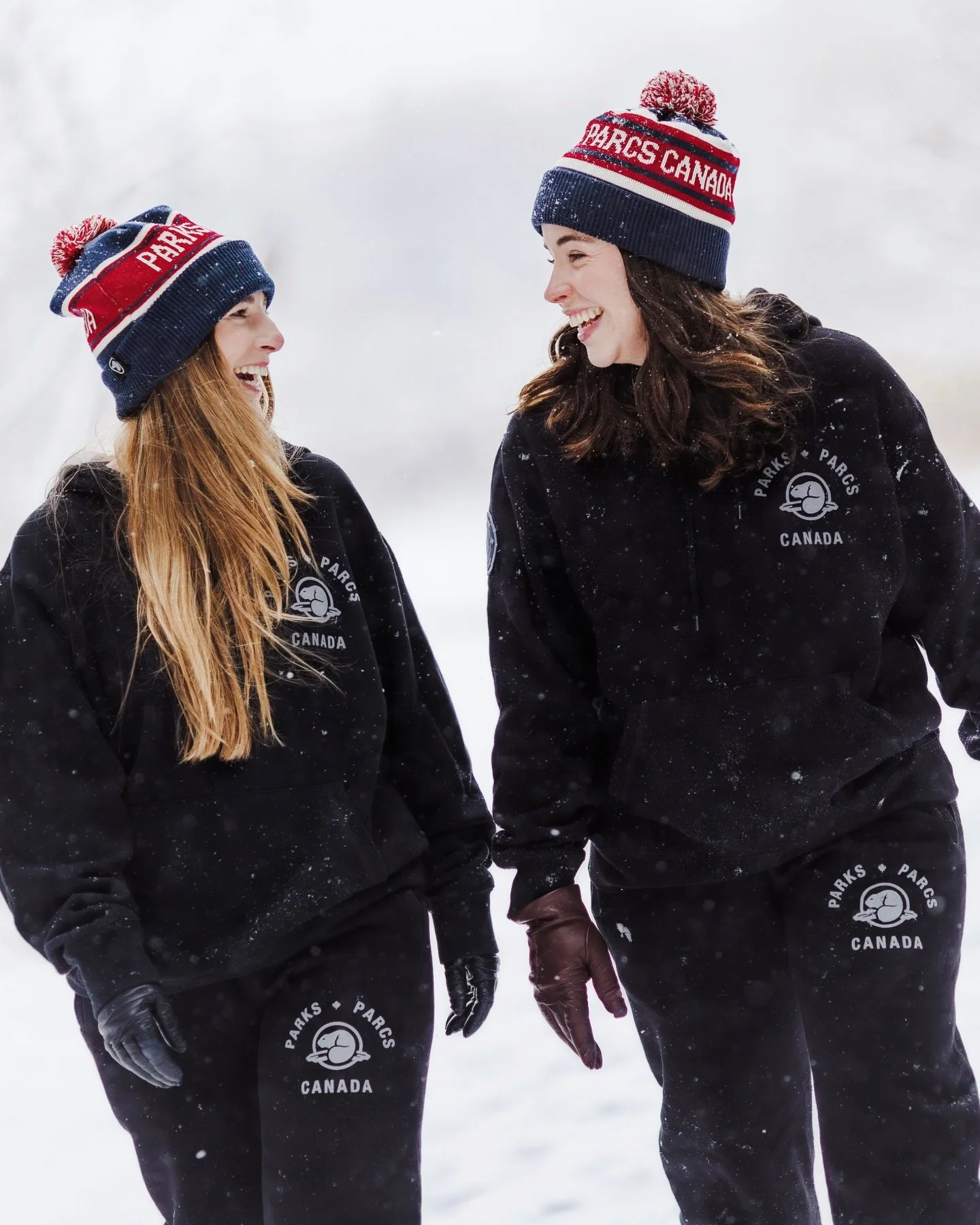 Happy Holidays everyone! 🎄❄️ Here are some photos for this year&rsquo;s Holiday season for Parks Canada shop! 📸 Check out some of their new hoodies and track pants! They are sooo comfy! 
.
.
.
#kwphotographer #parkscanadashop #canon #canonr6markii 