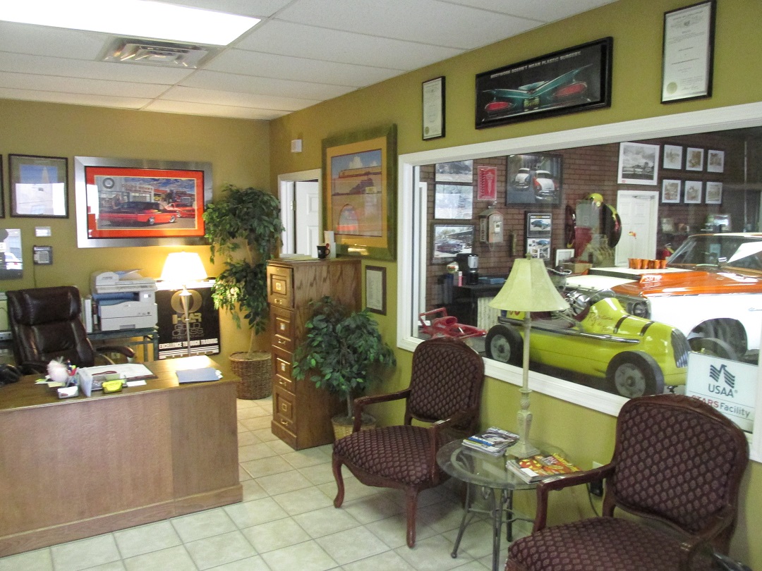 office1.jpg