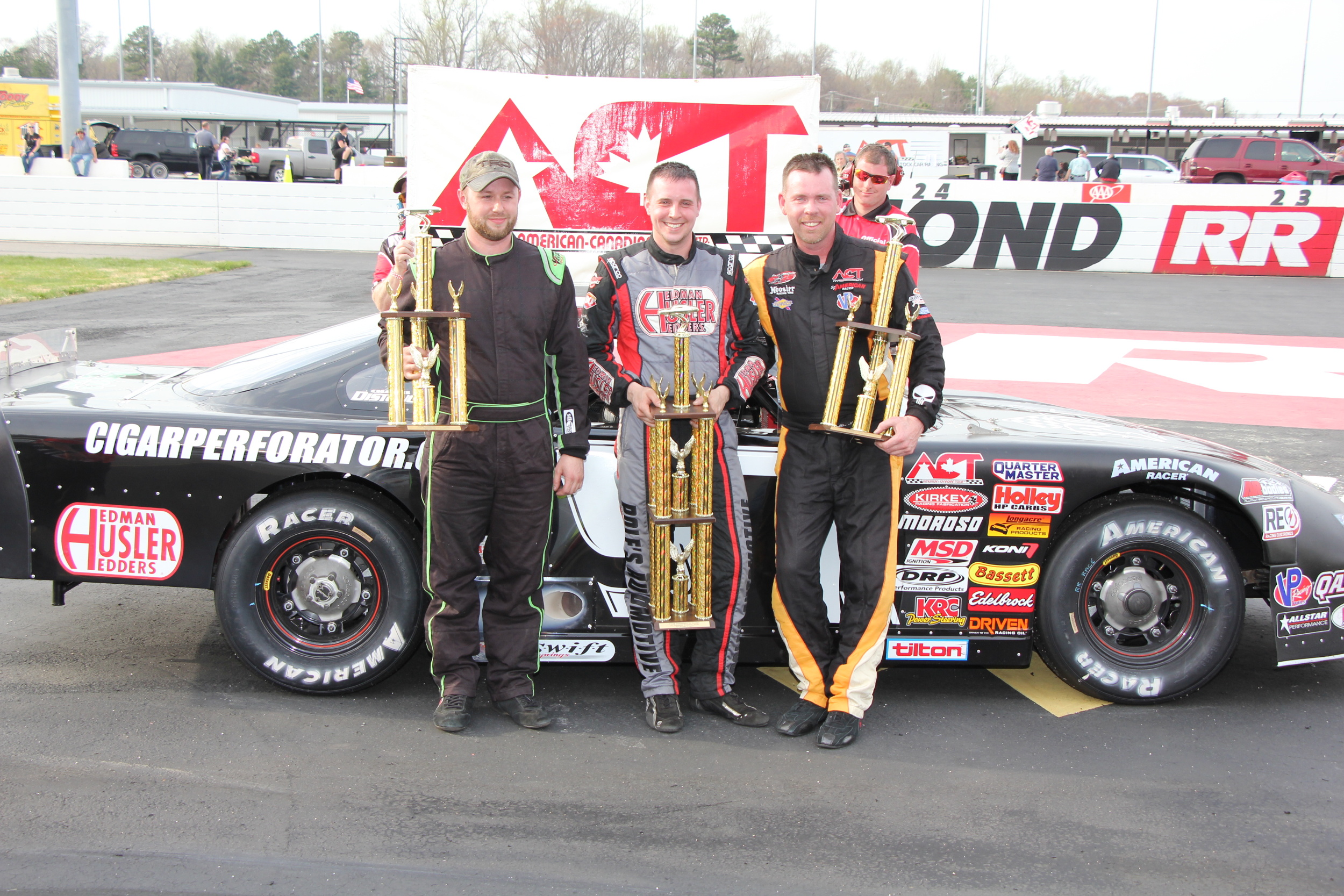 Pole Fends off Helliwell for Commonwealth Classic Victory