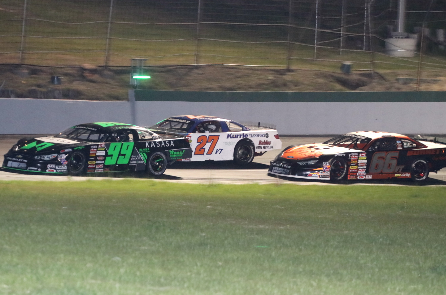 Thursday Racing Ready to Roll on Casella Night