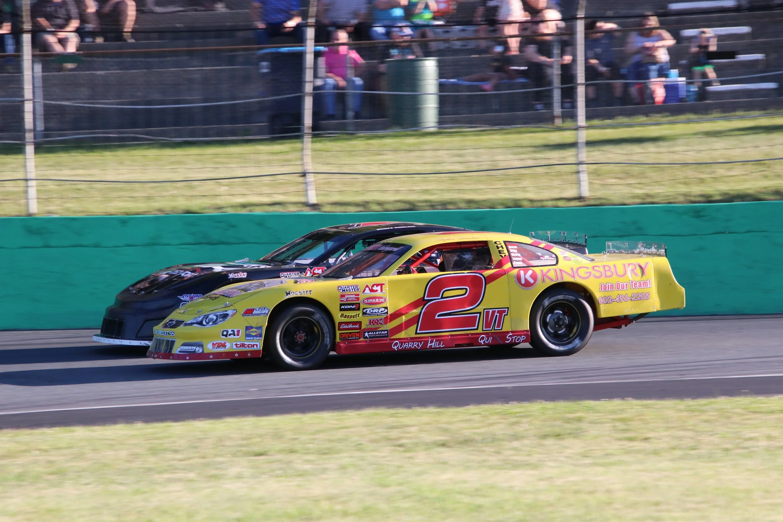 Donahue and Bouchard Dominate Double Late Model Features on CCV Night 
