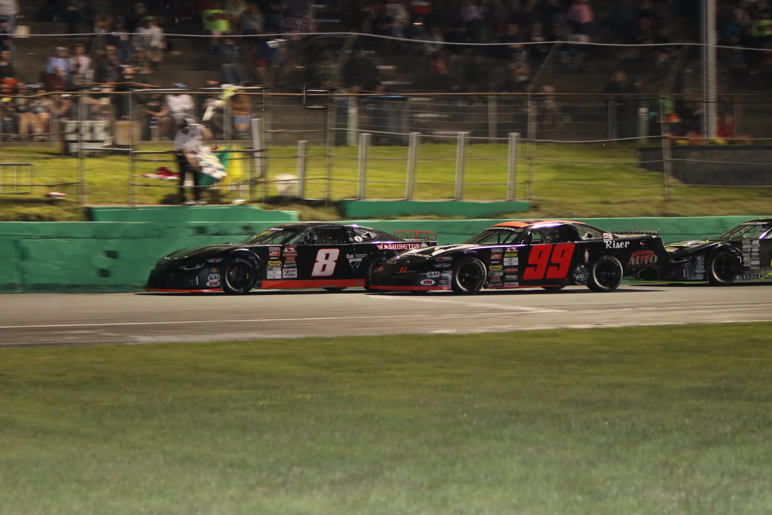 Superstar First Timers and Veterans Partake in Double Feature Victory Lane at Thunder Road