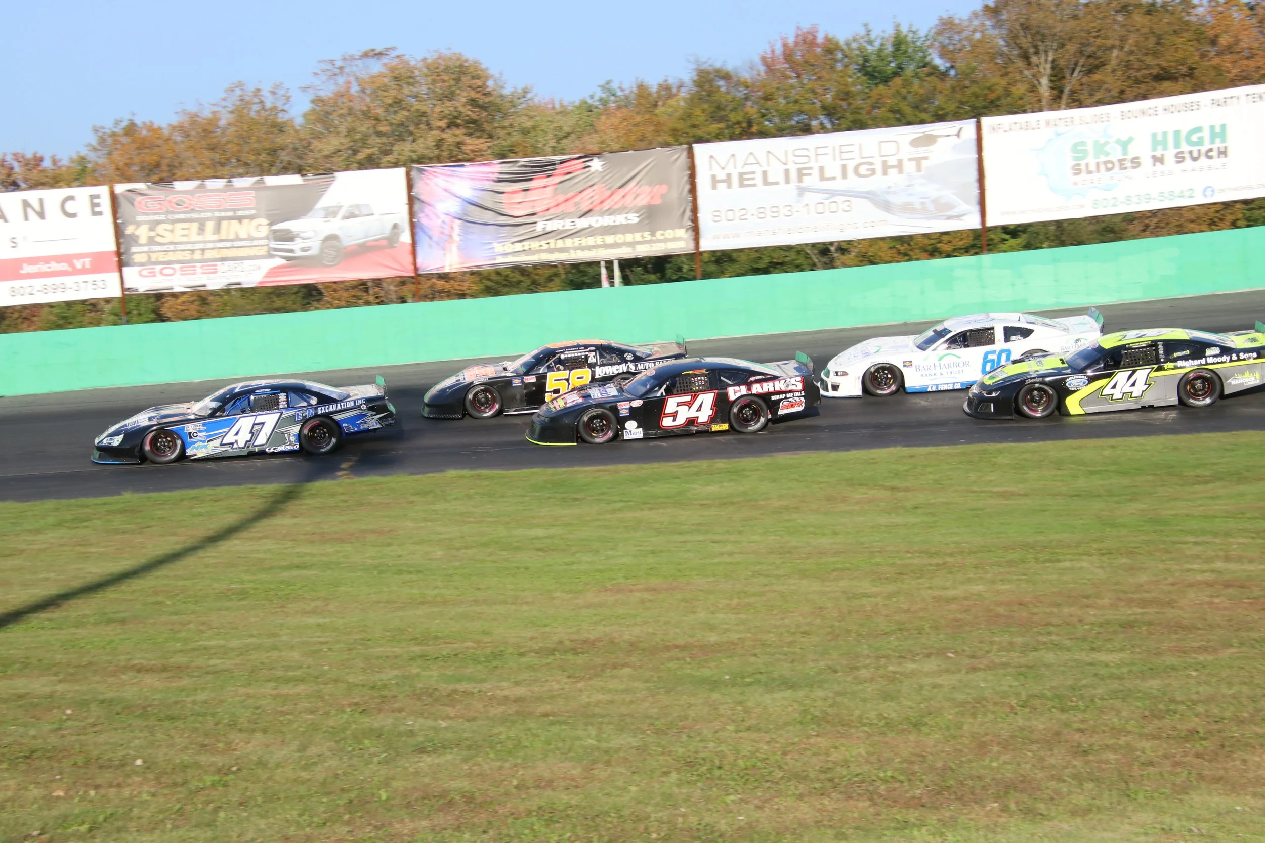 Action-Packed Booth Bros/Hood Qualifying Saturday Kicks-Off Vermont Milk Bowl Weekend