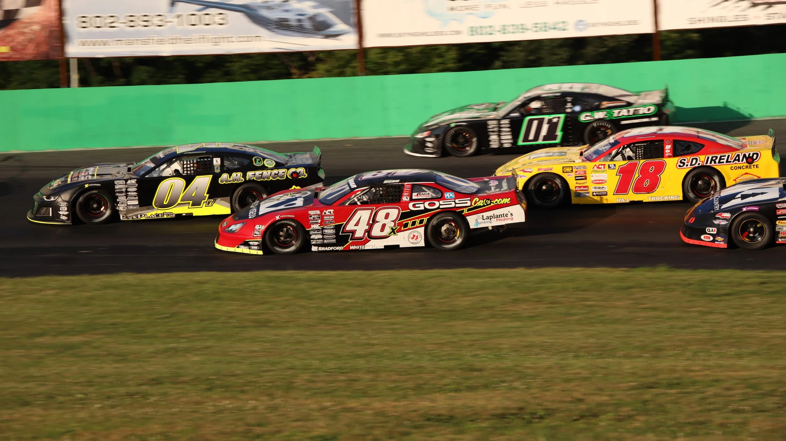 Community Bank Set for Another Exciting Thunder Road Season Opening Weekend