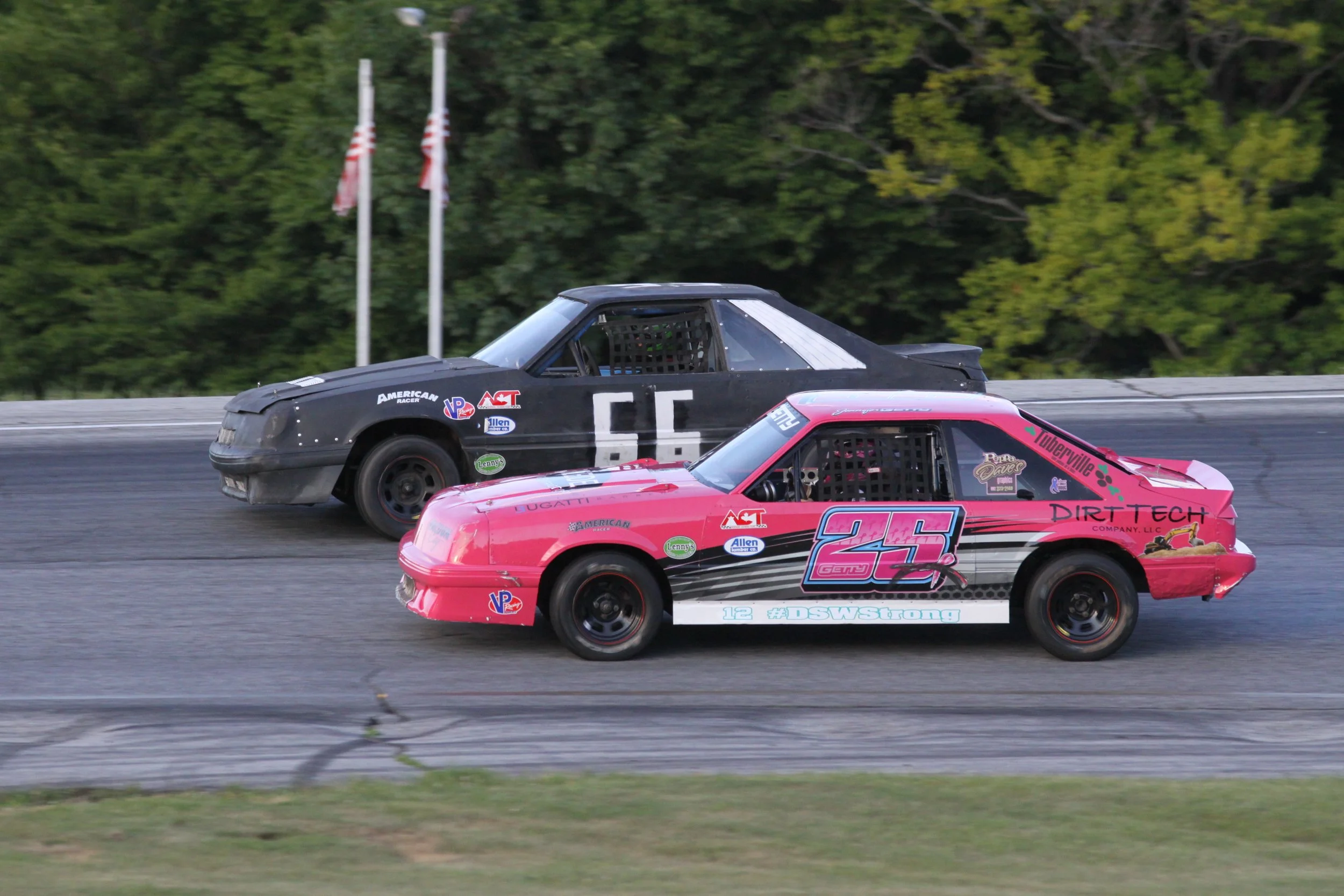 Returning Veterans First to File for 2026 Season at Thunder Road