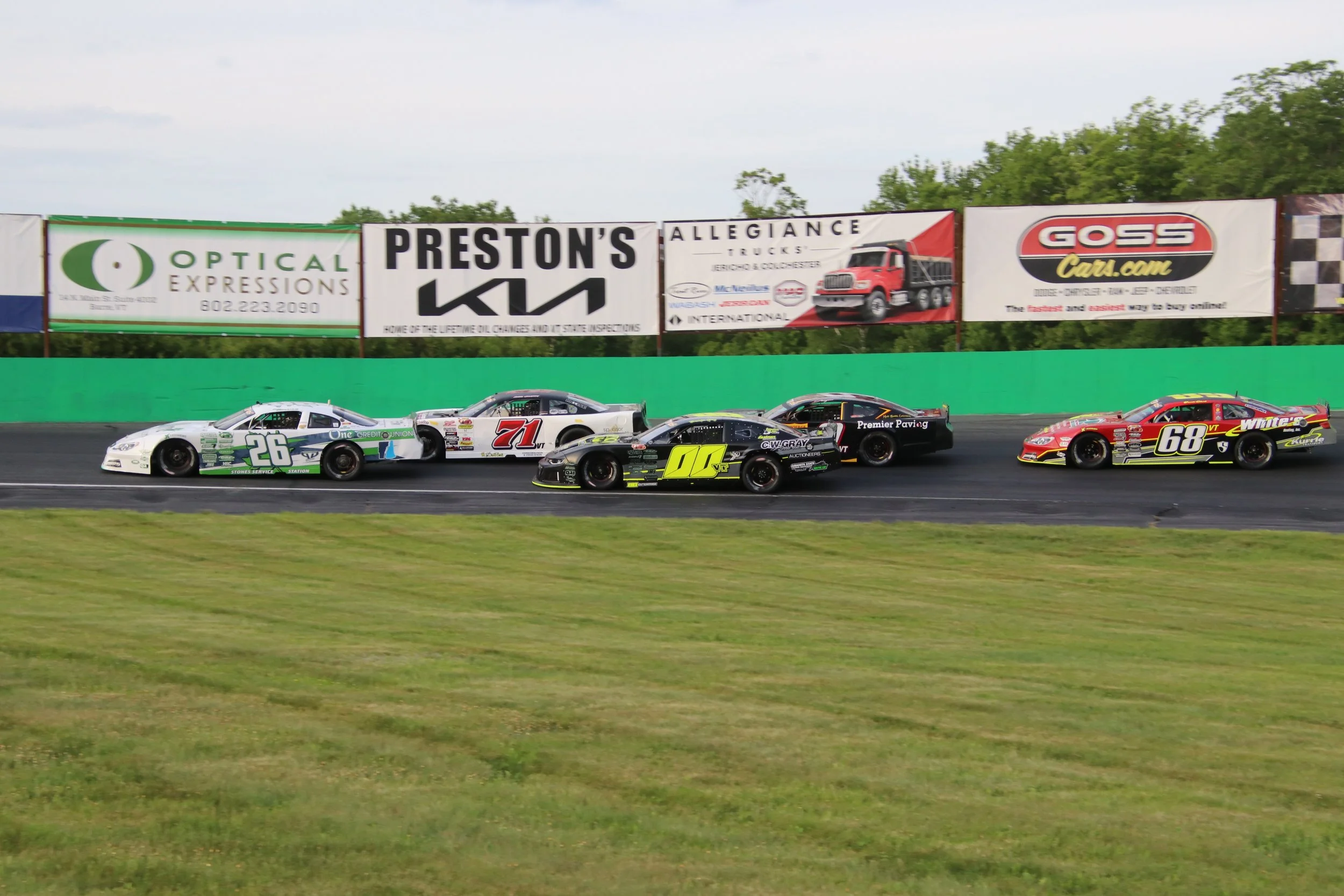 Mekkelsen RV Classic Headlines Father’s Day Weekend Doubleheader at Thunder Road