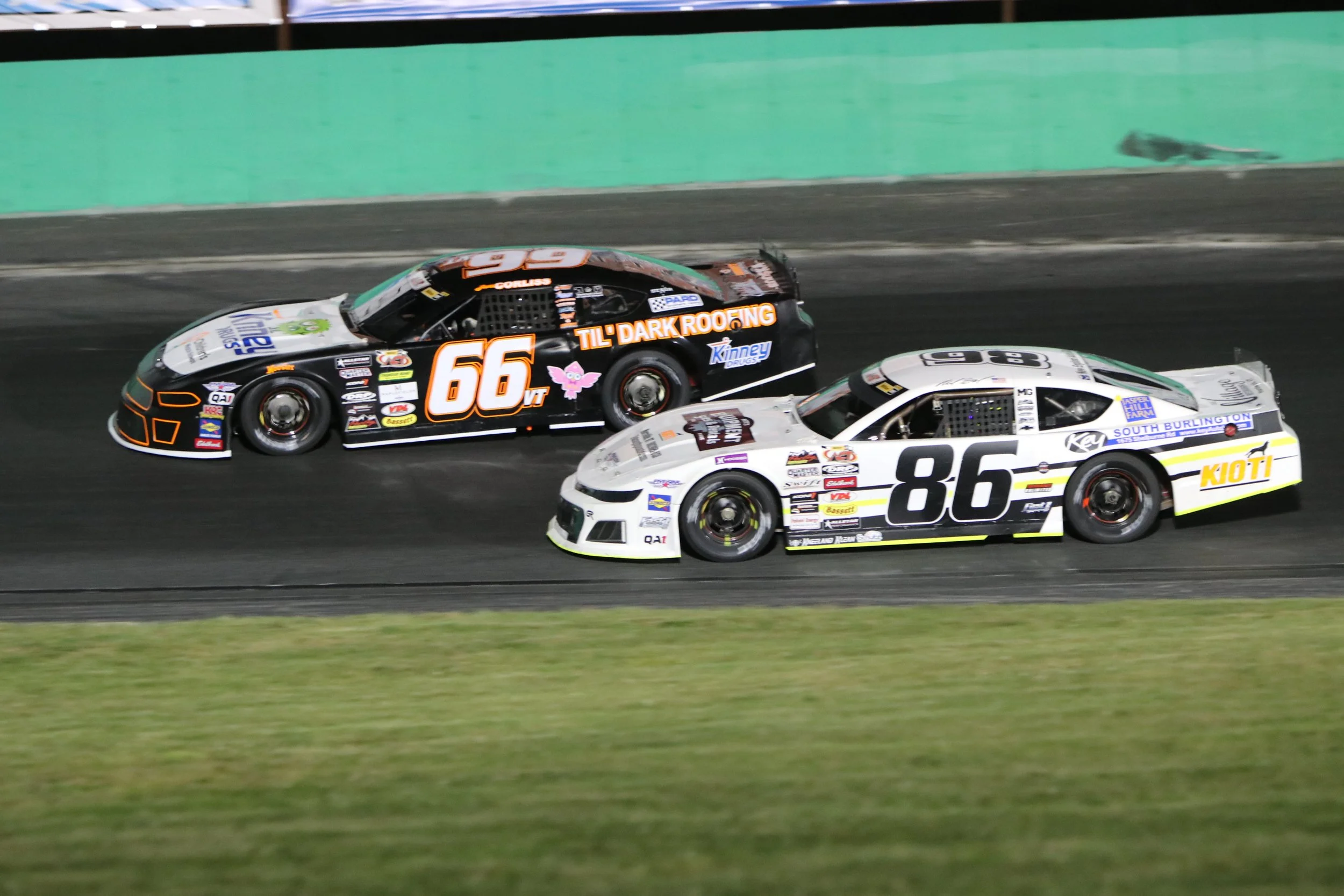 Jason Corliss Wins Caution-Free Round Two in the Squier Cup Triple Crown