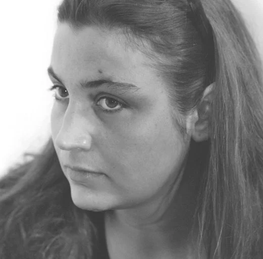 JULIA LEINFELDER_DIPL.-ING. ARCHITEKTIN -Seit 2007 Employed at Oikios GmbH -2006/2007 Freelancer at Studio Matteo Thun, Milan (Italy) -2005 Study of Architecture TU München - Degree Dipl.-Ing. Univ -1998 Draftsman building construction Degree