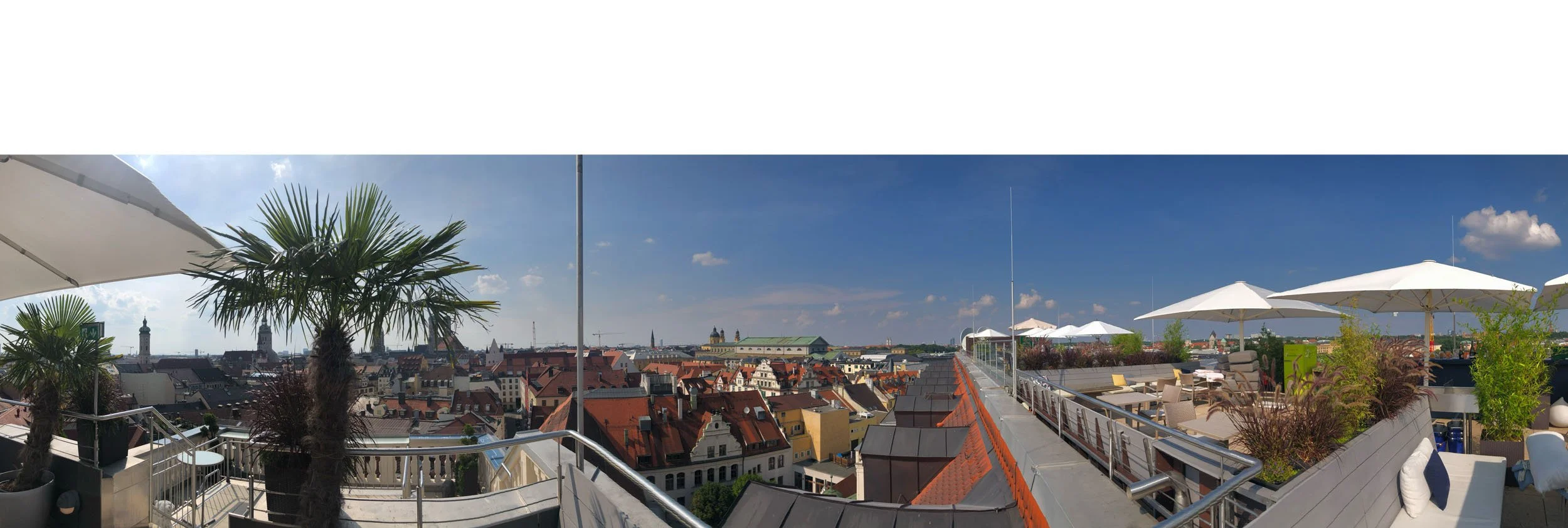 MANDARIN ORIENTAL HOTEL ROOFTOP TERRACE
