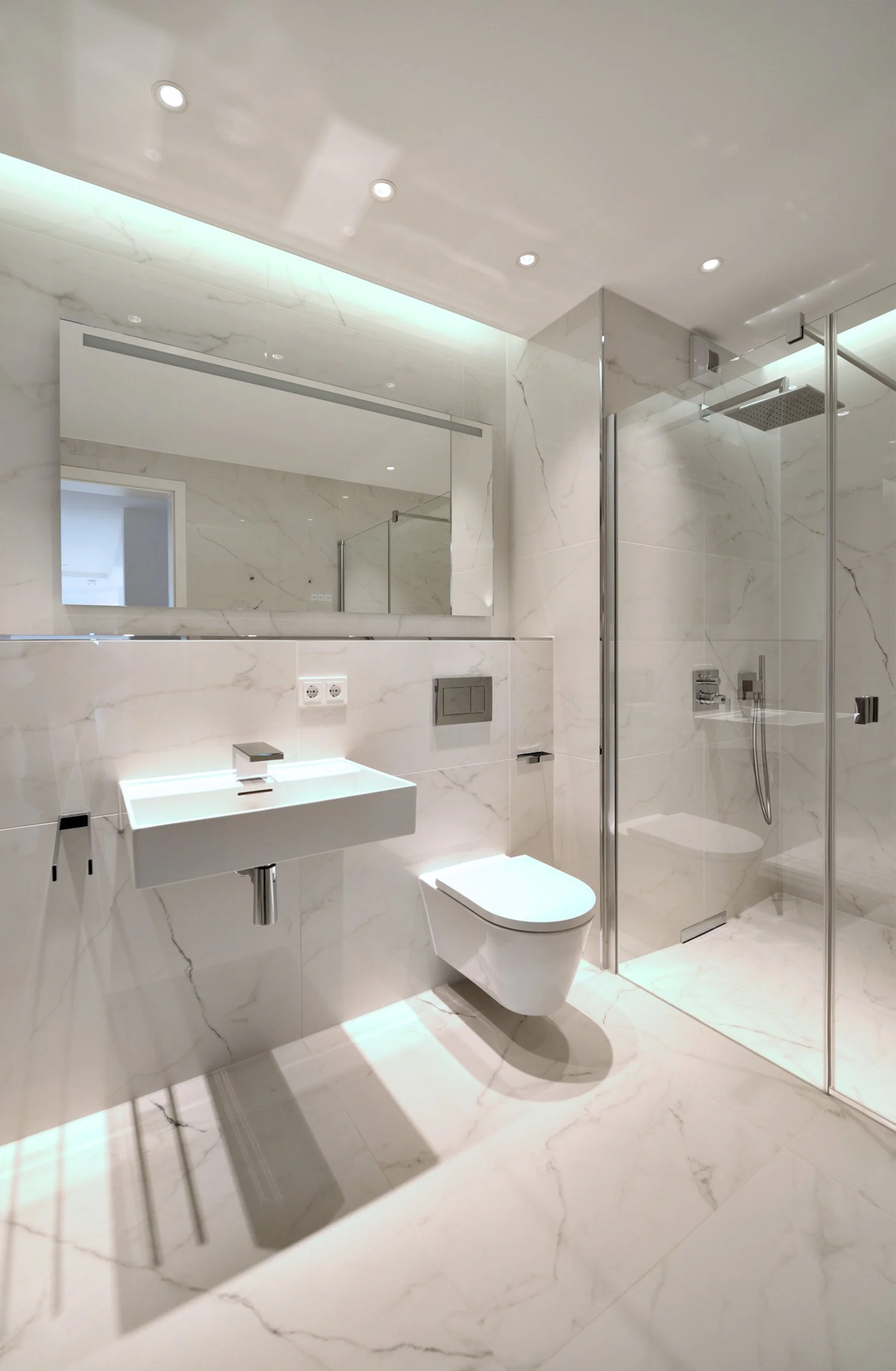 HIGH STANDARD APARTMENT 'MAN'