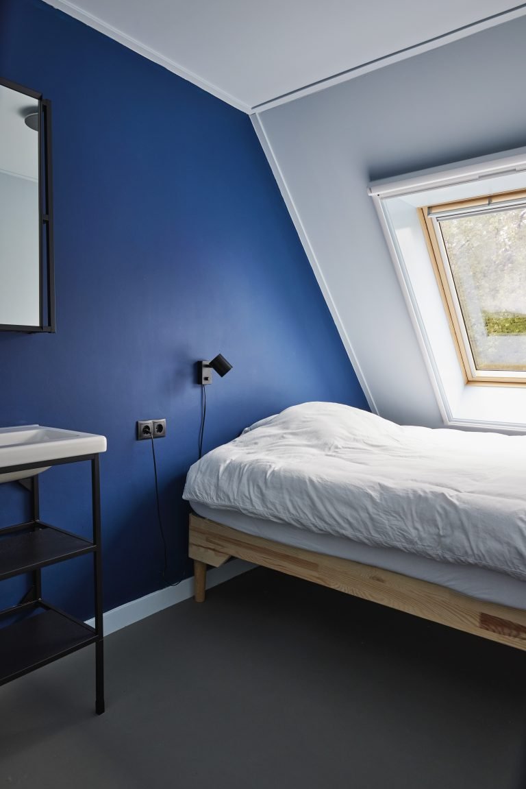The-place-to-be-slaapkamer-blauw-768x1151.jpeg