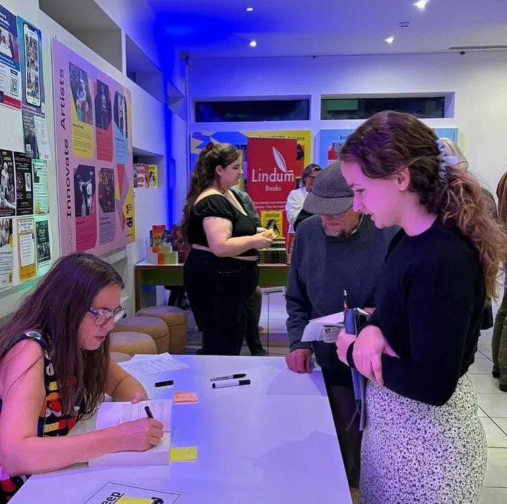#thejoyfulenvironmentalist carries on. Did my gig. Talked about solutions. Hopefully gave the audience some new ideas and made them laugh too. Sold some books. Also great to meet @sissaylemn and see him on stage when I was finished. Wonderful day. Th
