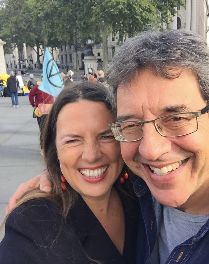 6 years ago today. @georgemonbiot (who writes for @guardian as well as creating books &amp; films &amp; just being a powerful all round activist) remains one of the U.K. journalists that I most admire. 

He seems to have a brain the size of a planet 