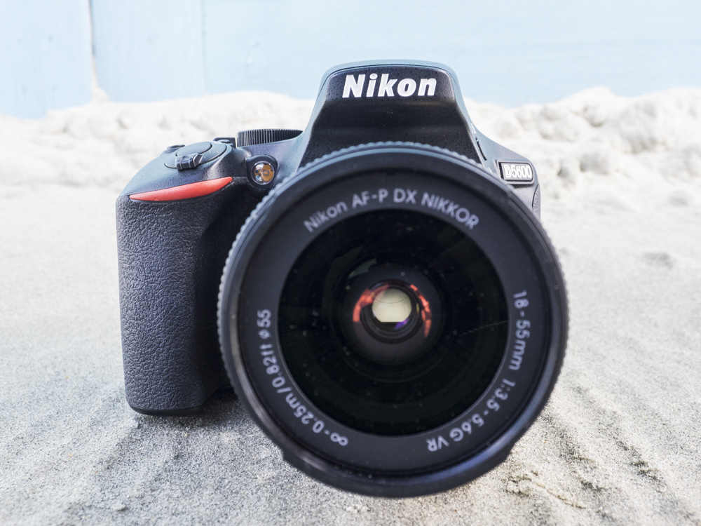 nikon d5600 product images web 03.jpg