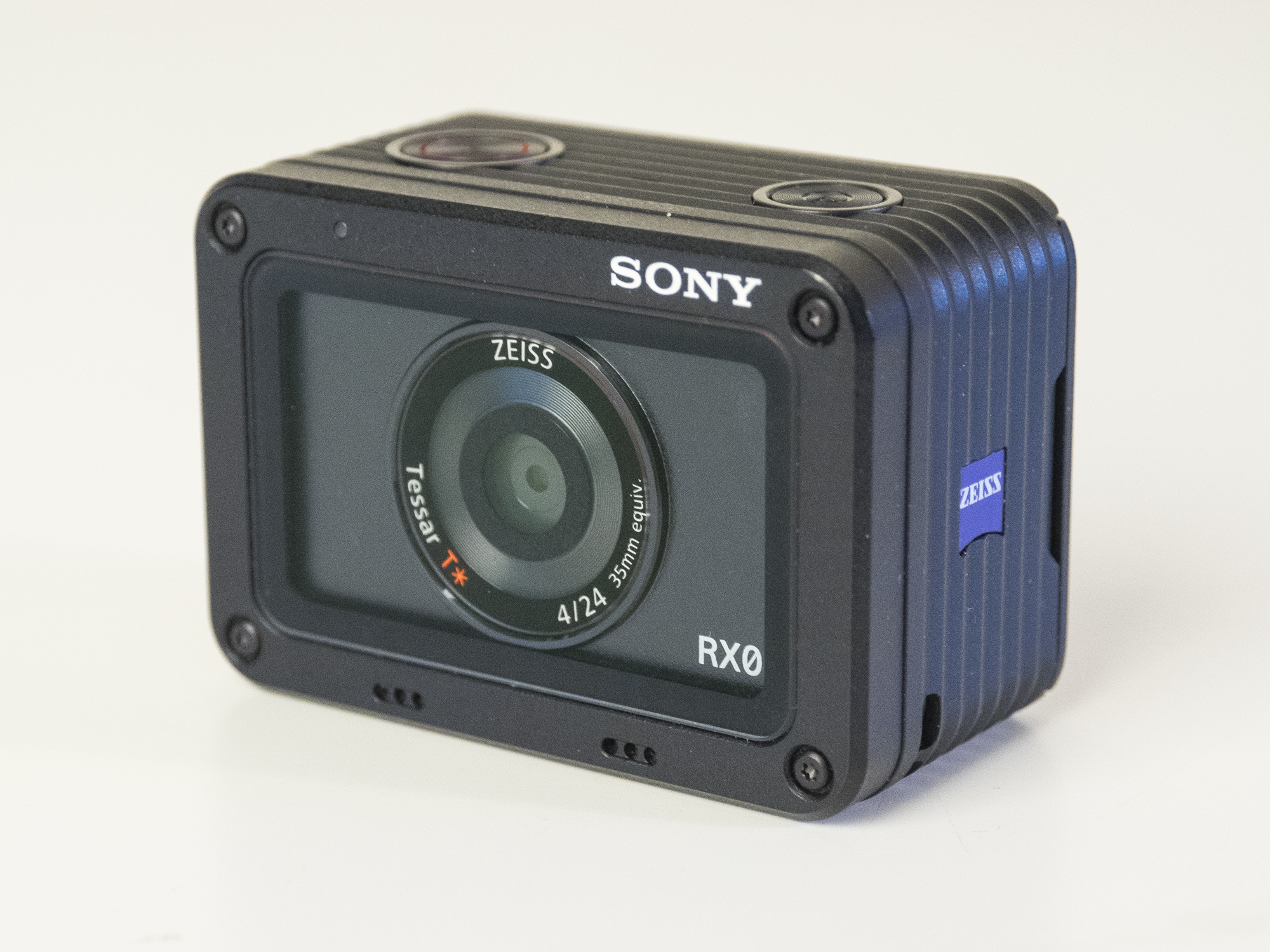 sony rxo product images 19.jpg