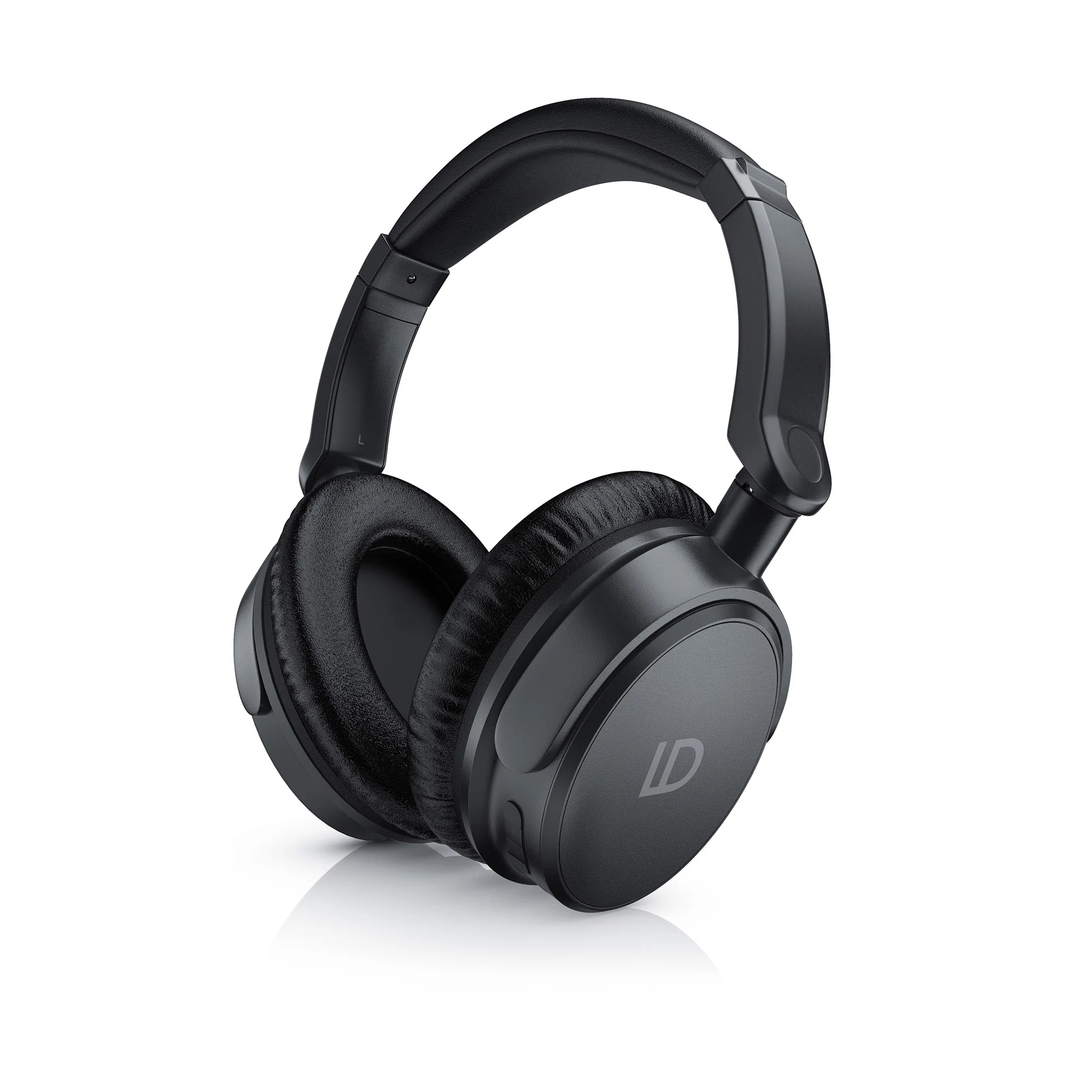 303024--LD-overear-headphones-galerie2.jpg