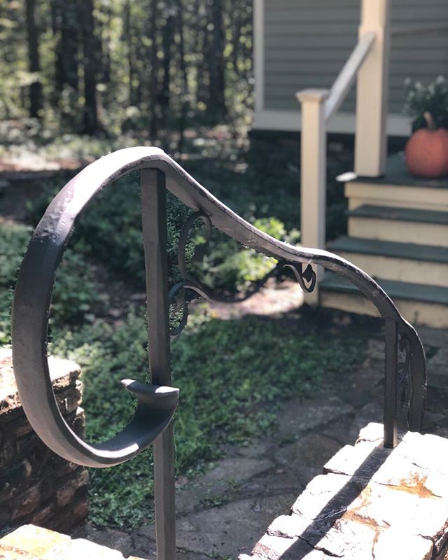 Forged steel sculptural hand rail. #peltonmetalworks