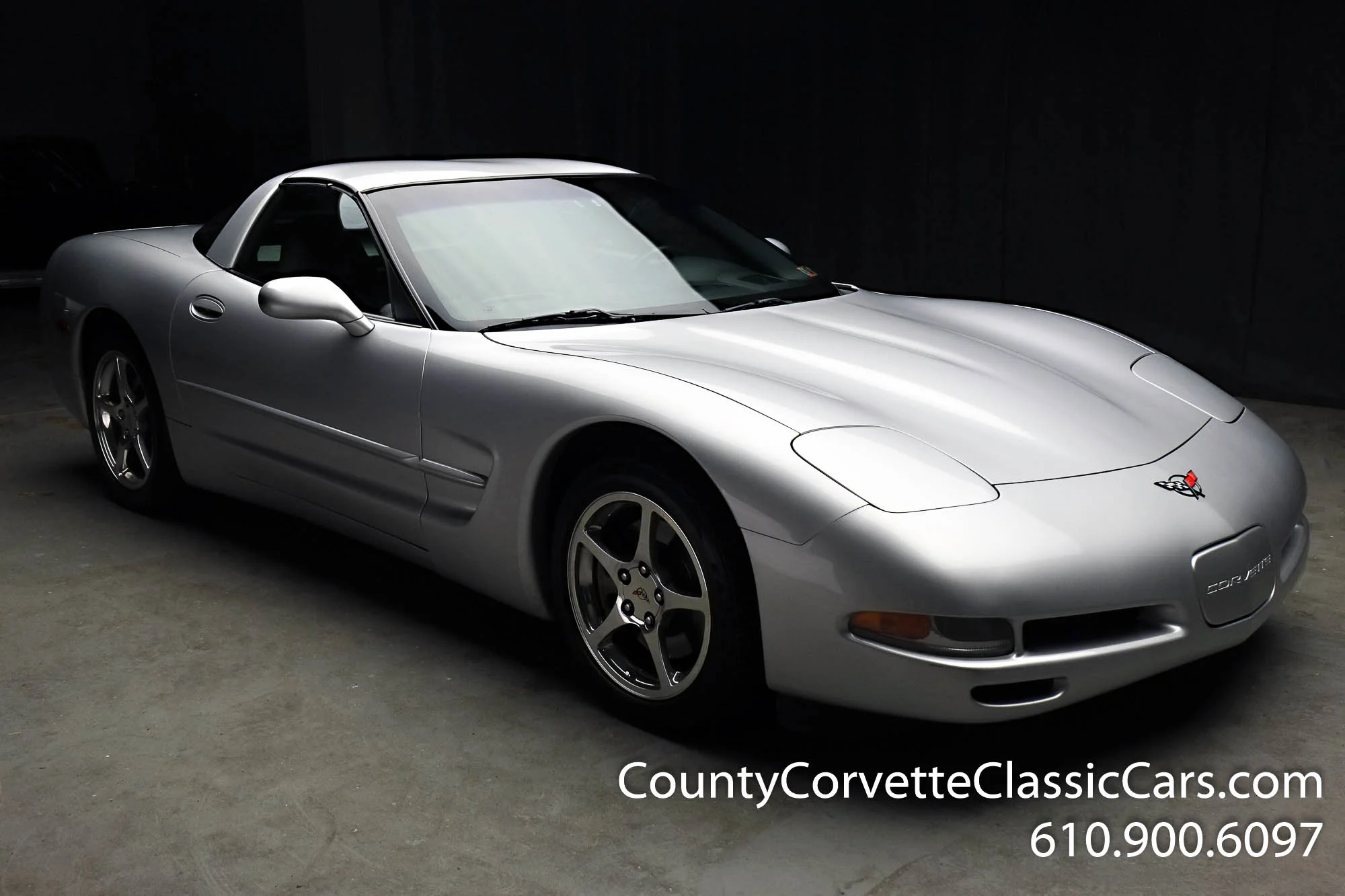 2002-Corvette-Coupe-19.jpg