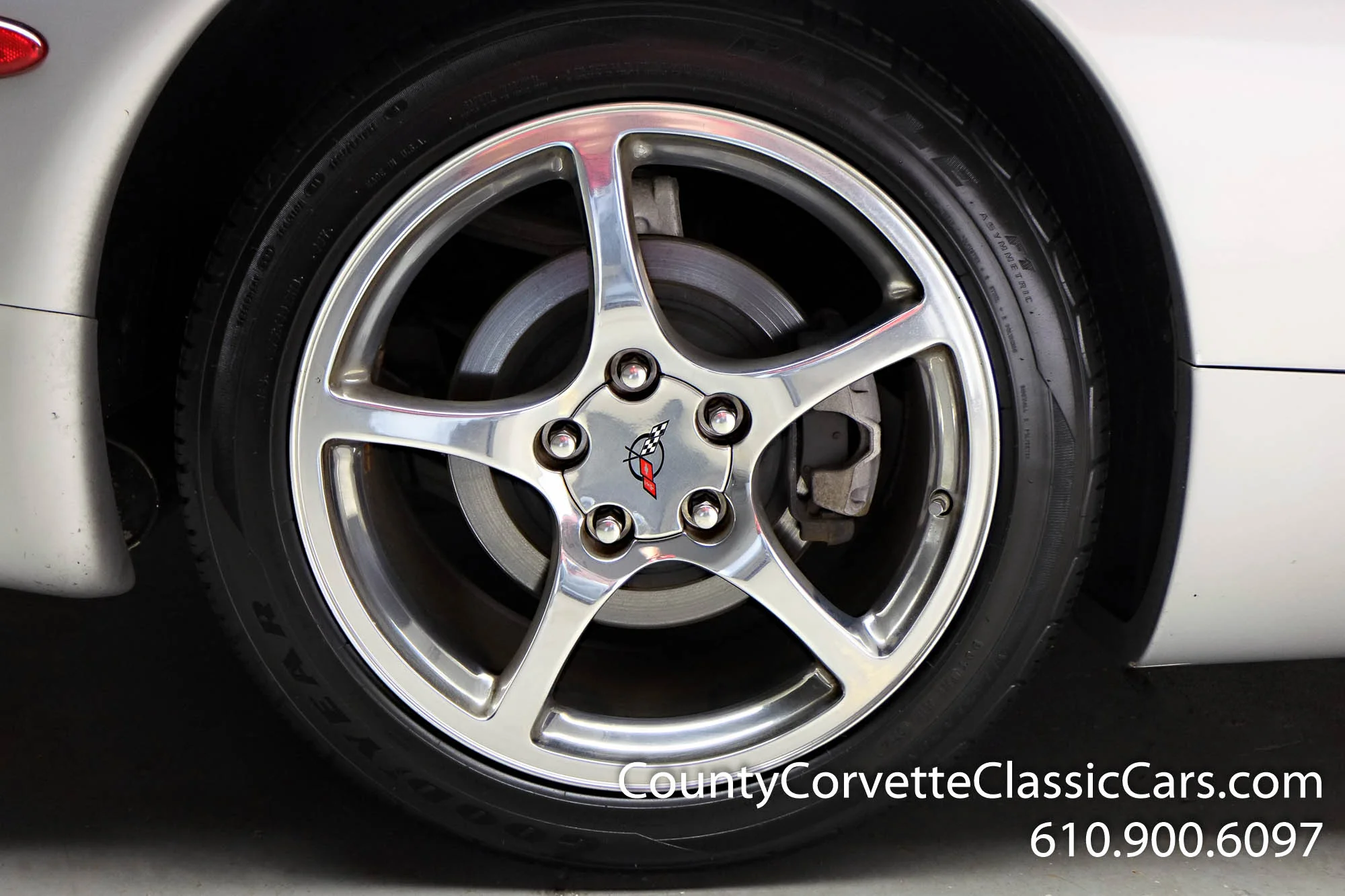 2002-Corvette-Coupe-21.jpg