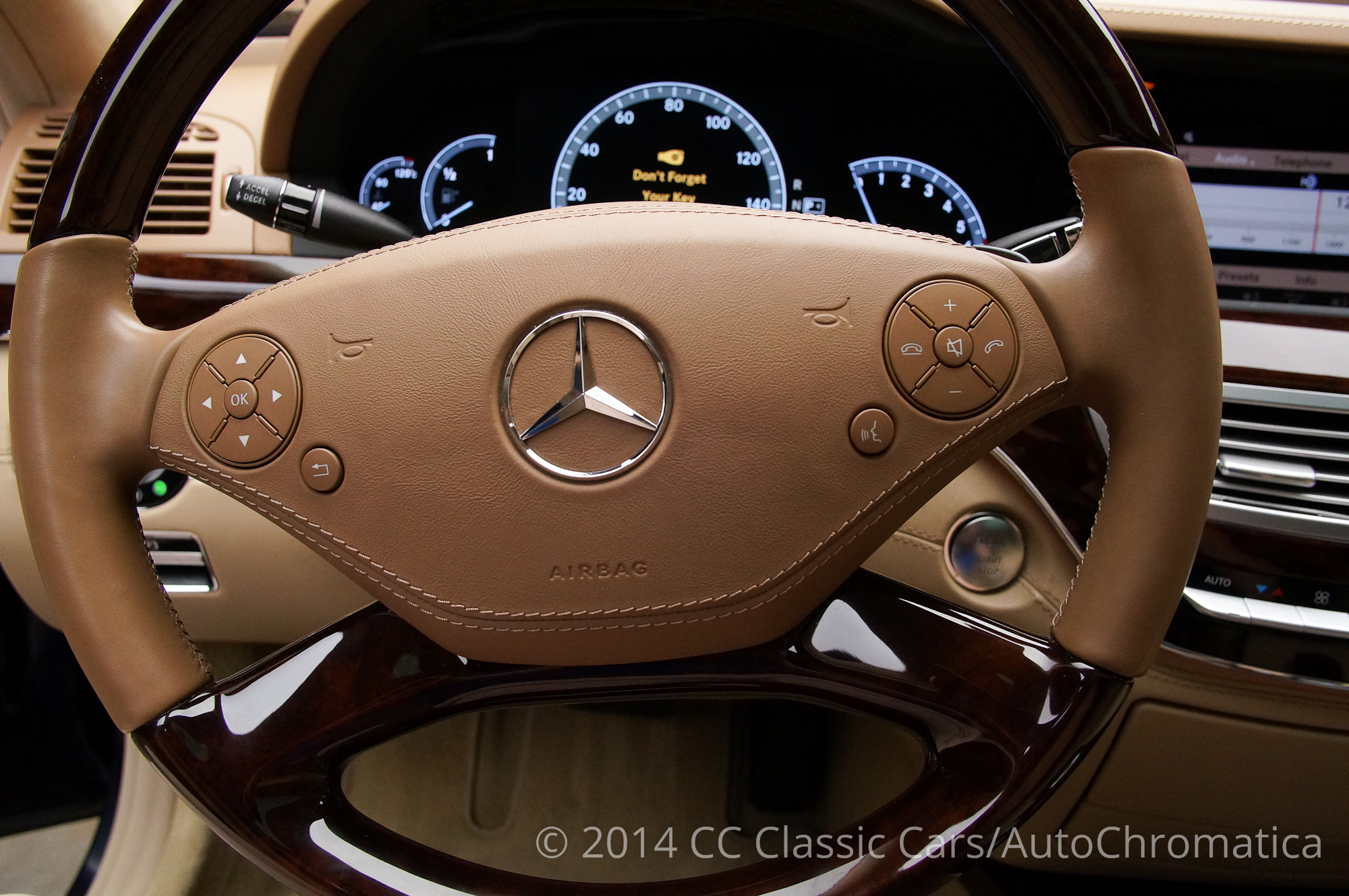 mercedes-v12_DSC03168.jpg