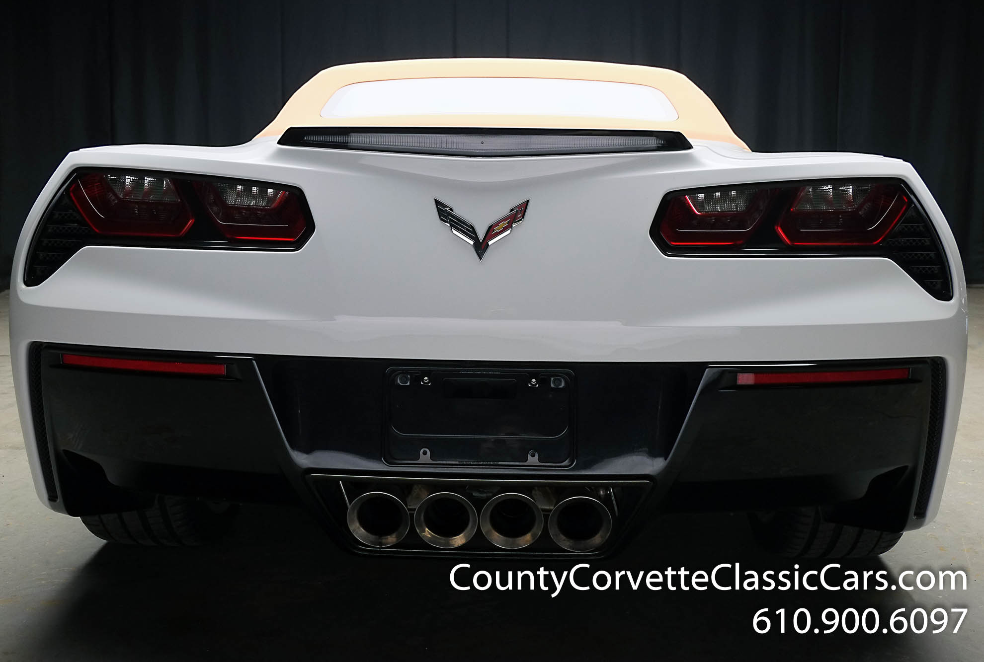 2014-Corvette-Stingray-Convertible-28.jpg