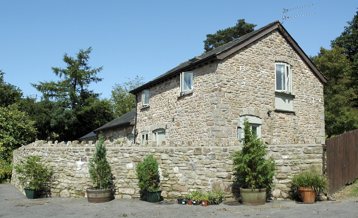 shire newton barn conversion side elevation photo chepstow monmouthshire builder.jpg