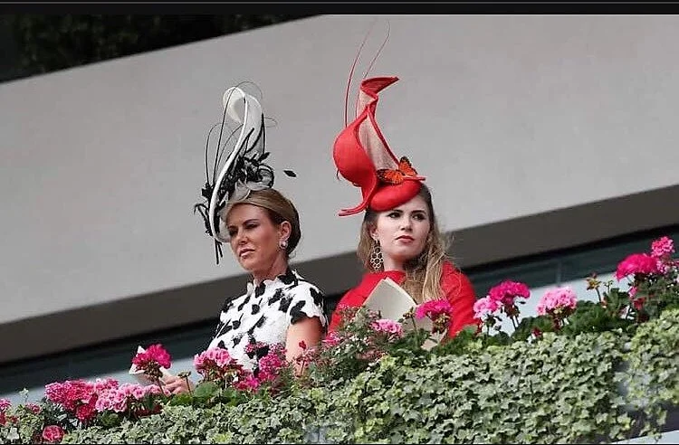 Belinda Strudwick in a Catherine Walker dress and her daughter Alexandra looked gorgeous. Both wearing Katherine Elizabeth Millinery hats, featured in Harpers Bazaar!