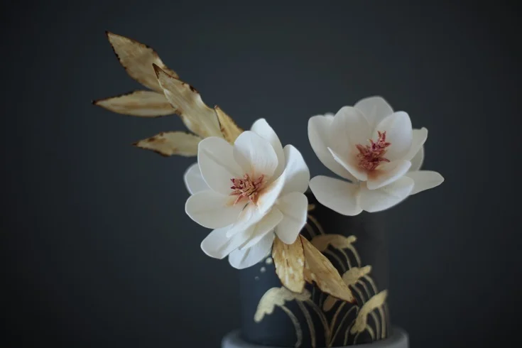 S1 Victoria Made wedding cake - Copy.jpg