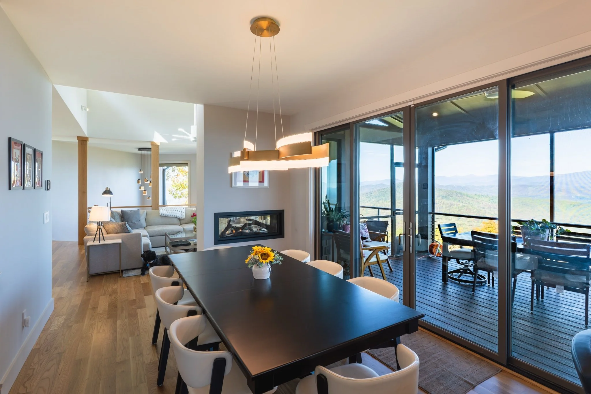mountain-home-dining-room-screened-porch-views.jpg