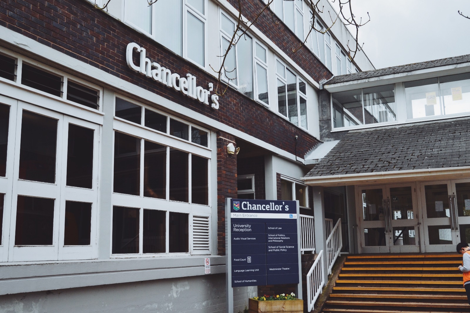 Chancellor's building - rakennus jossa kaikki luentoni järjestetään.