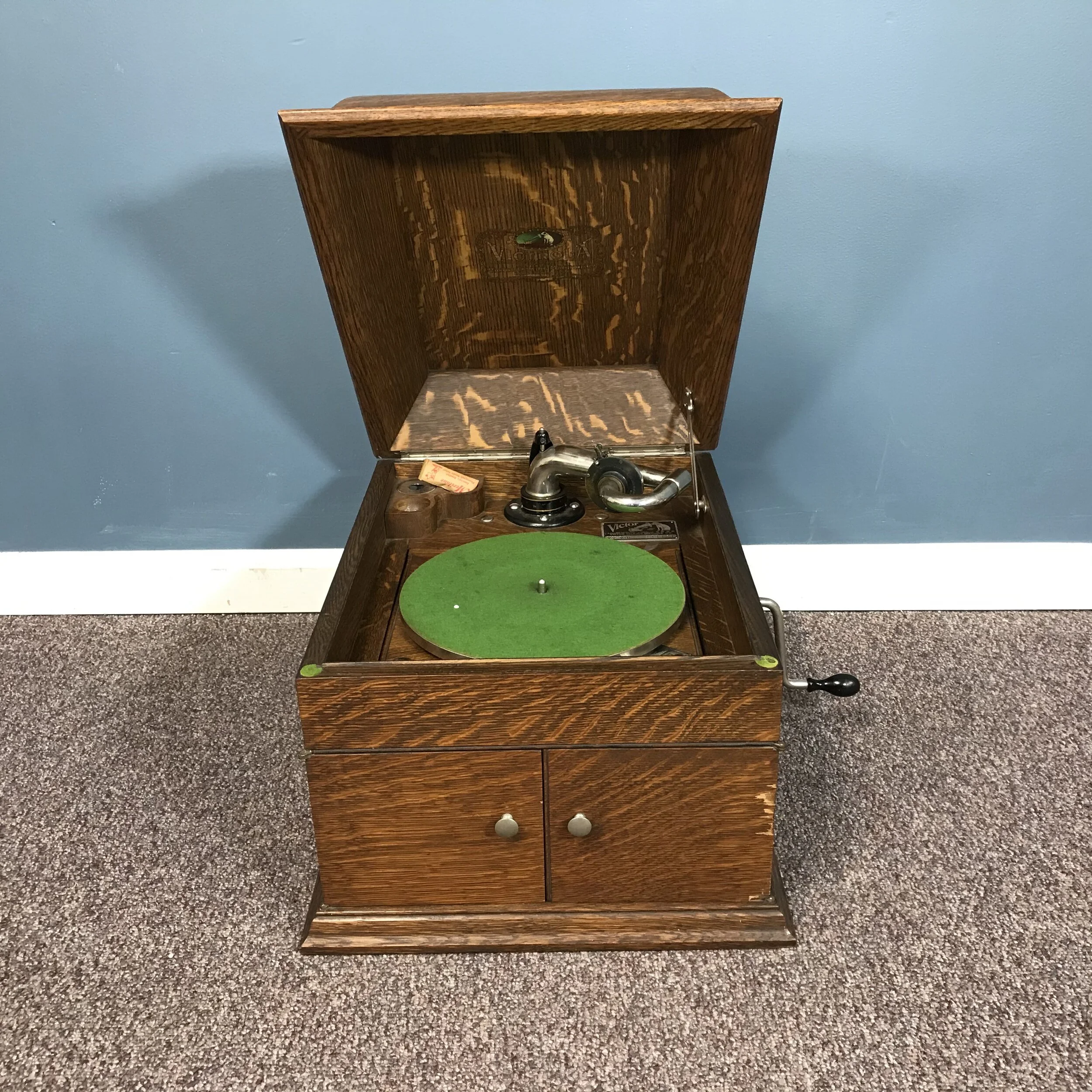 Victor Talking Machine Model VV-VIII Desktop Model — Ardesh
