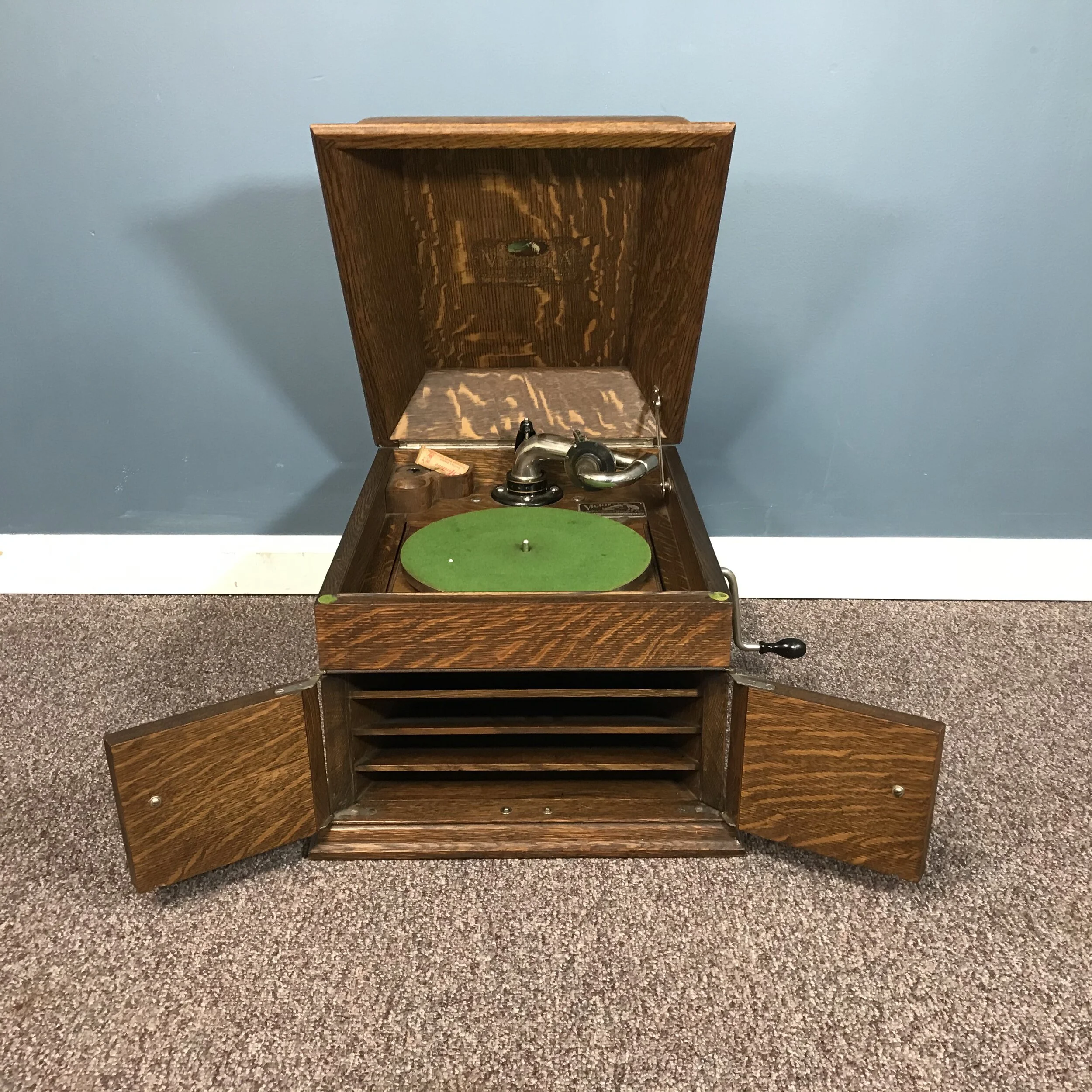 Victor Talking Machine Model VV-VIII Desktop Model — Ardesh