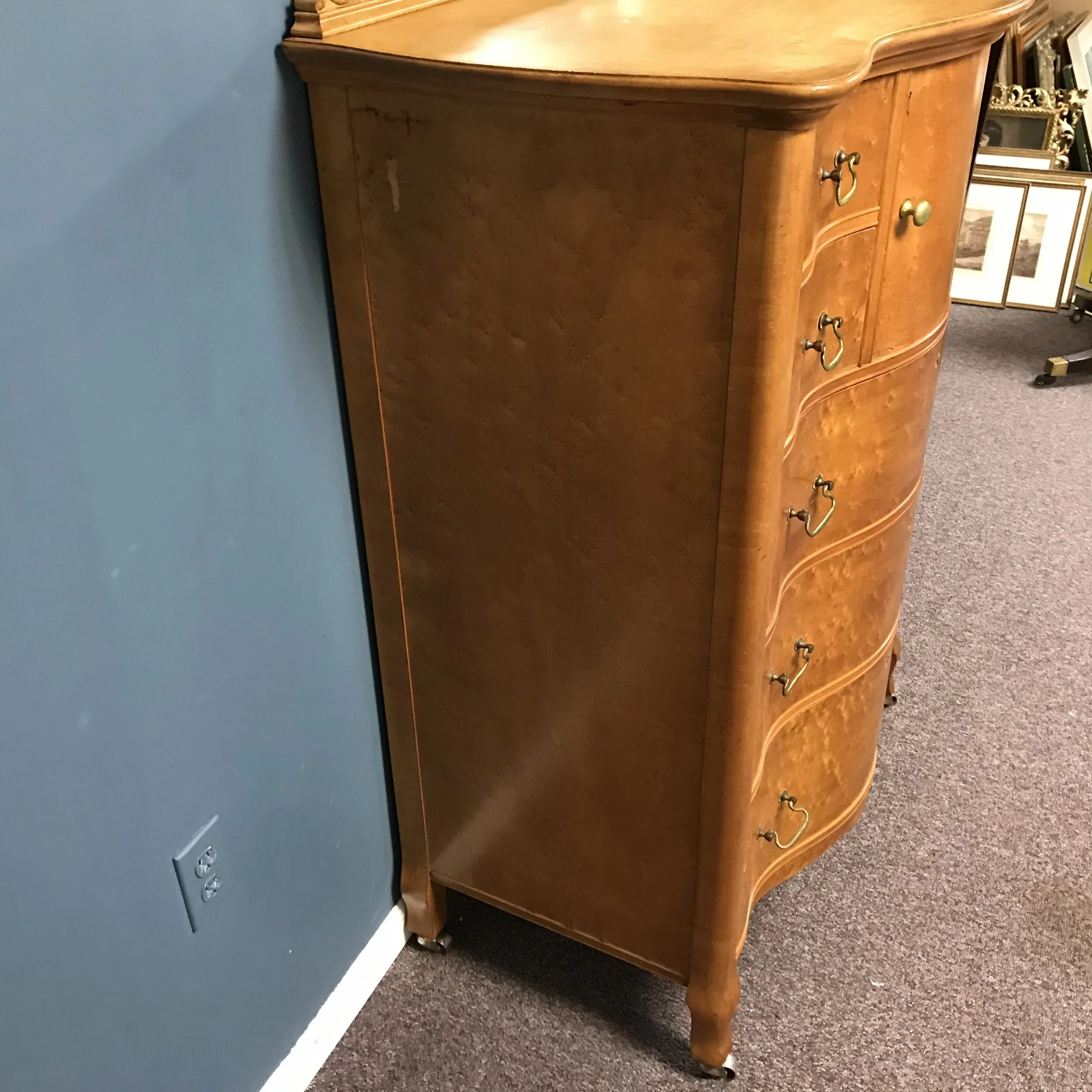 Antique Serpentine Front Birdseye Maple Tall Chest of Drawers — Ardesh, image size:2500x2500
