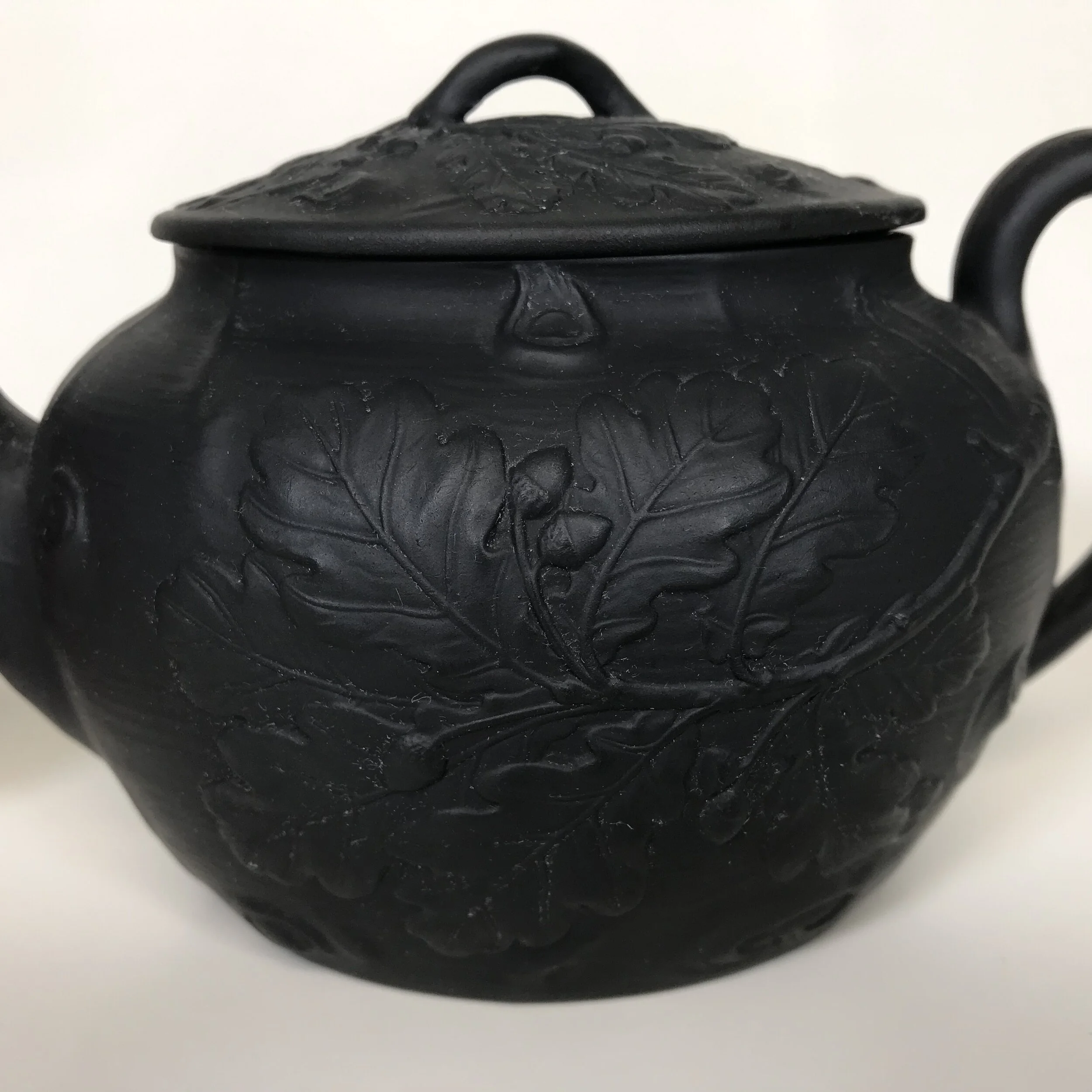Rare Rare Antique Wedgwood Black Basalt Acorn Pattern Teapot — Ardesh