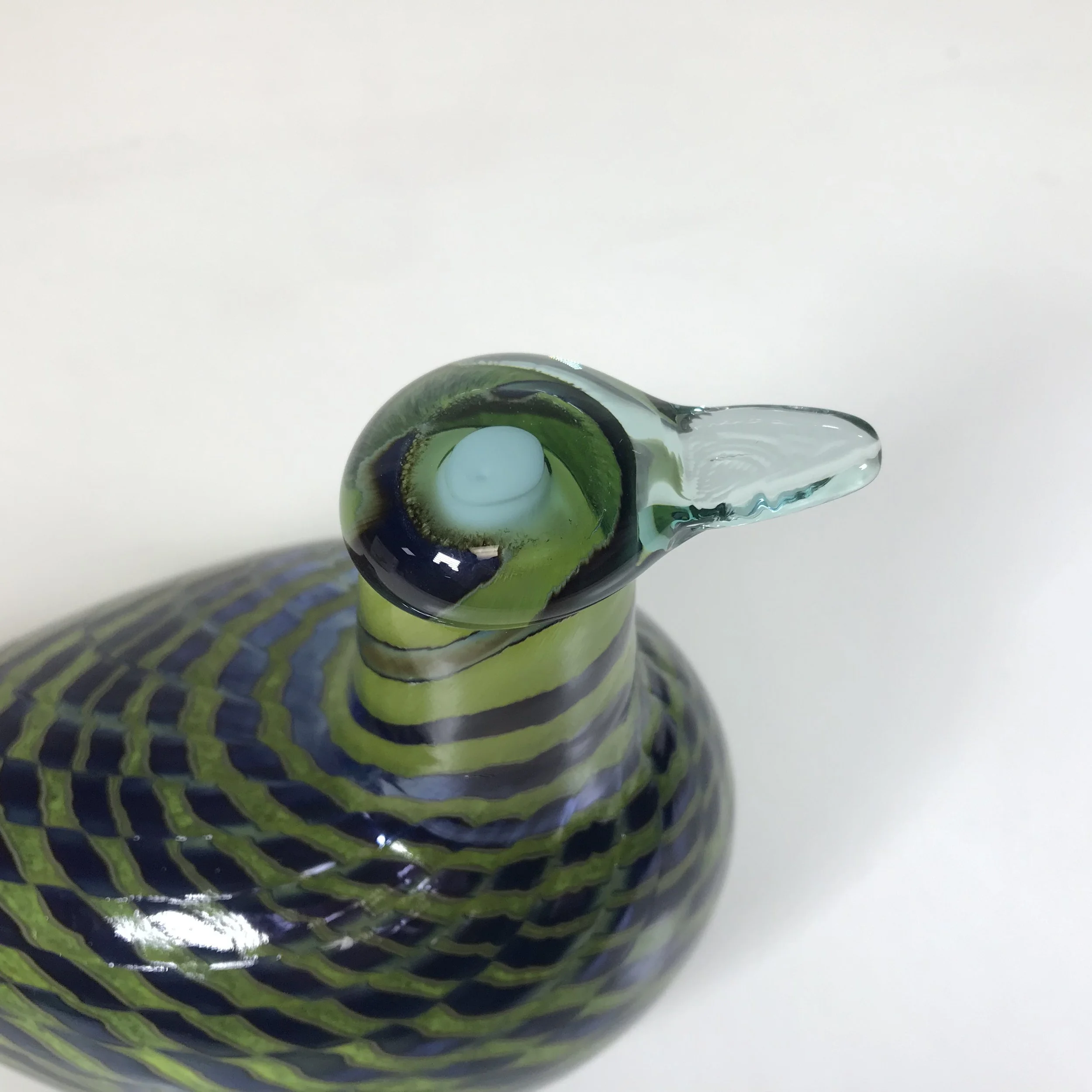 teema　 birds oiva toikka SMEW iittala Toikka Smew - Discontinued Toikka Birds – GlassBirds.com