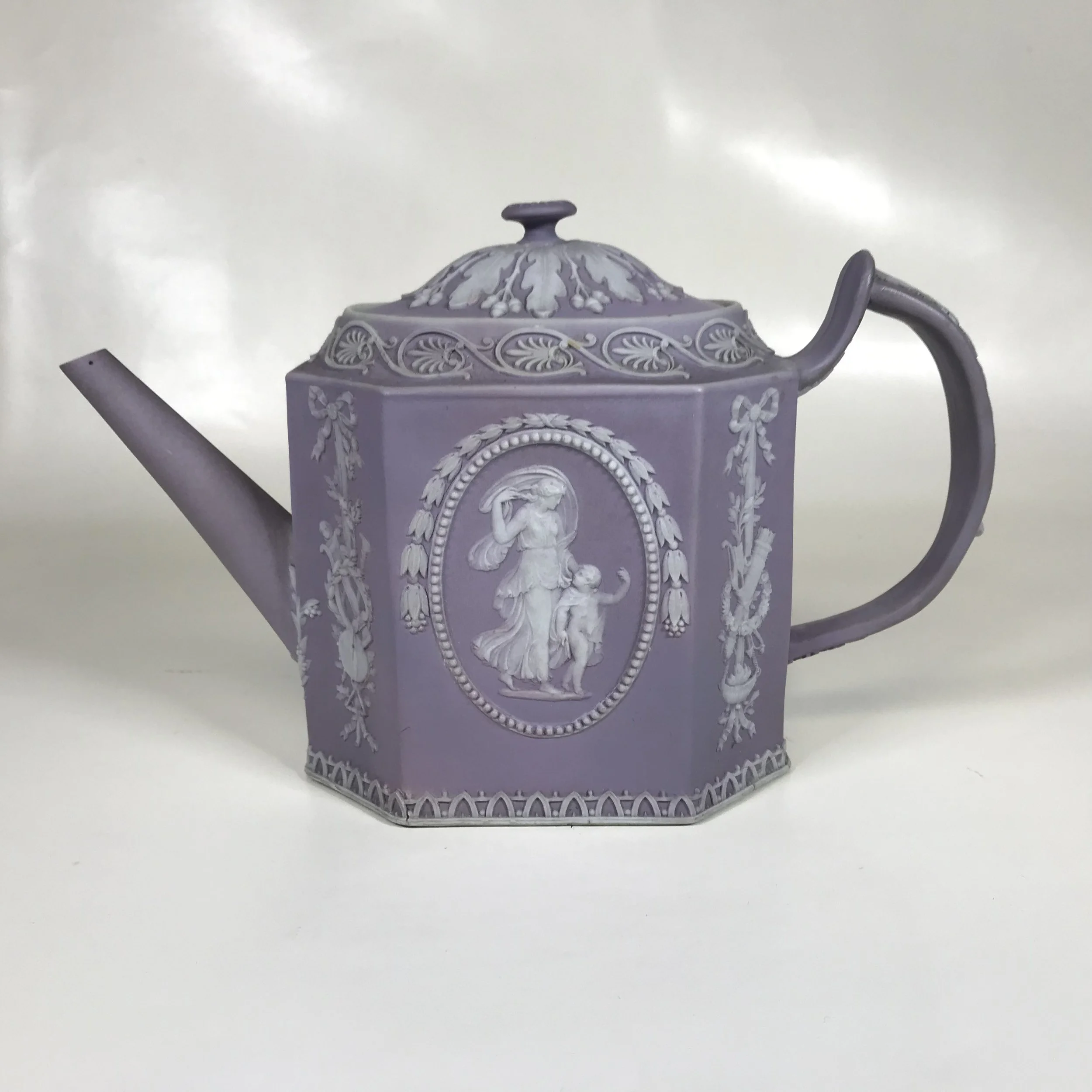 Rare 18th Century Wedgwood Lilac Jasperware Teapot — Ardesh