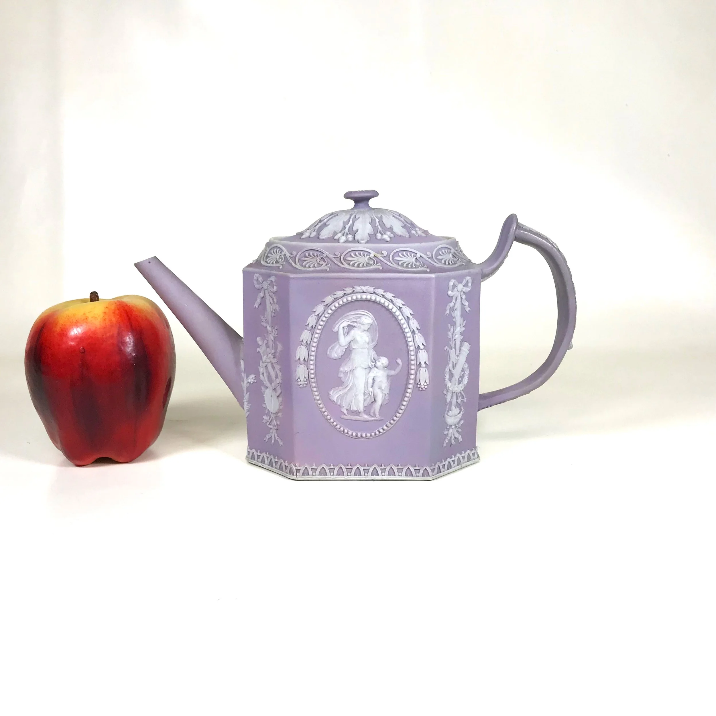 Rare 18th Century Wedgwood Lilac Jasperware Teapot — Ardesh