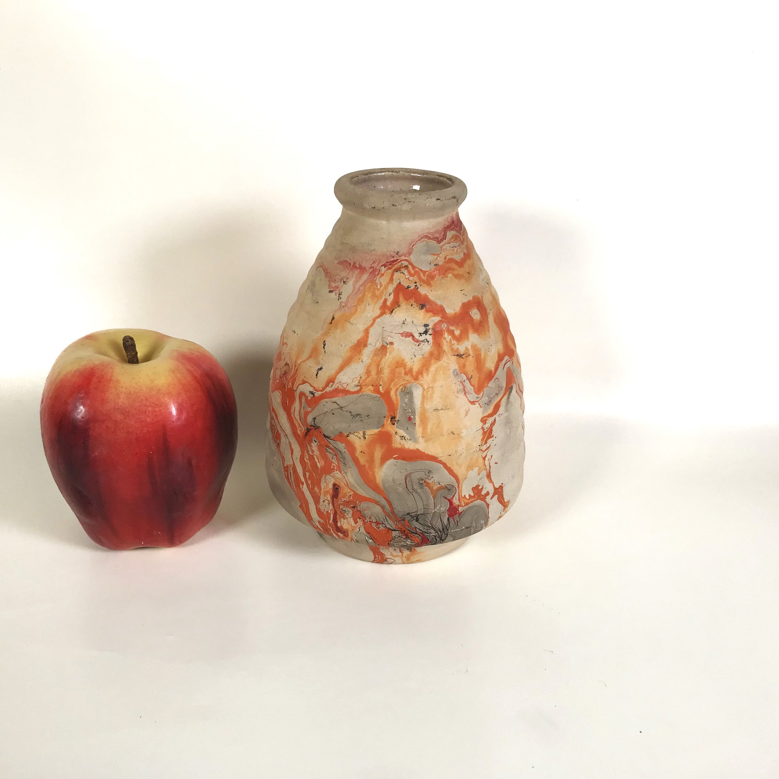 Nemadji Pottery Moose Lake, Minnesota Swirled Native Clay Vase
