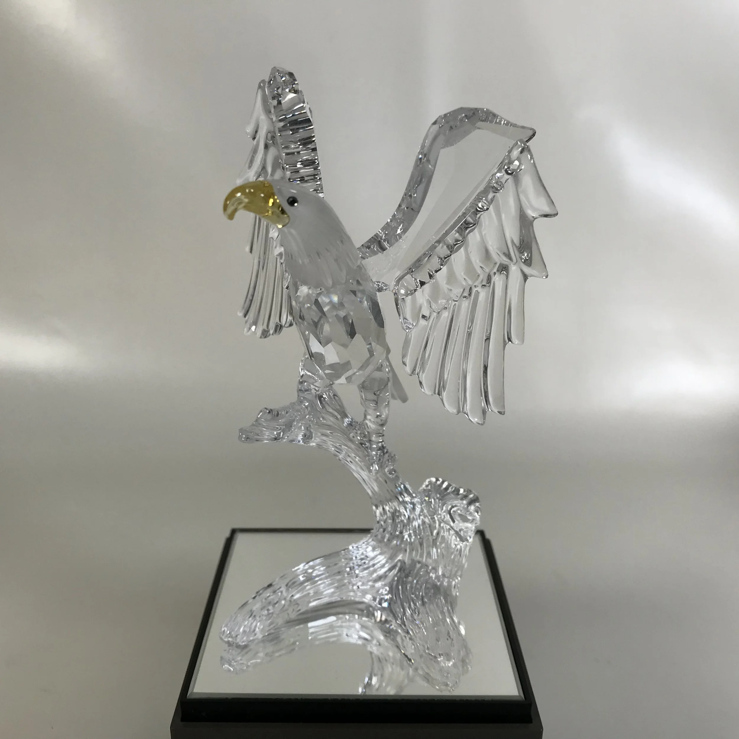 Swarovski Bald Eagle w/ Box — Ardesh