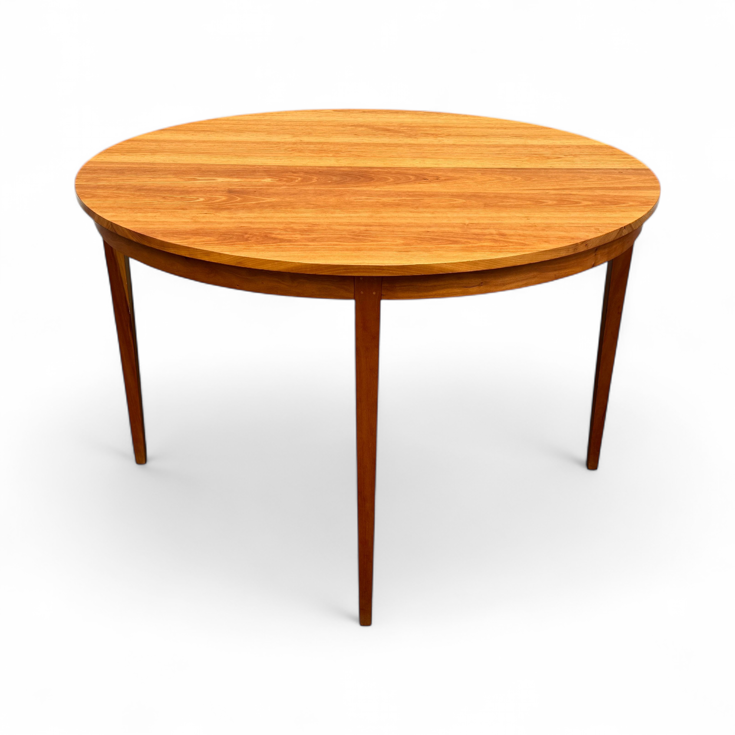 thomas-moser-thomas-moser-mid-century-cherry-round-extendable-dining-table-5-1793117033169.png