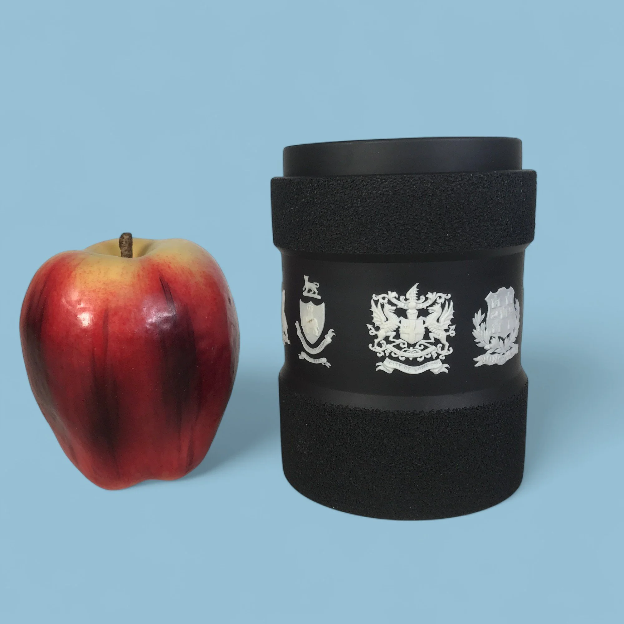 Ca. 1966 Wedgwood Black Basalt Lidded Tobacco Jar w/ Coat of Arms — Ardesh