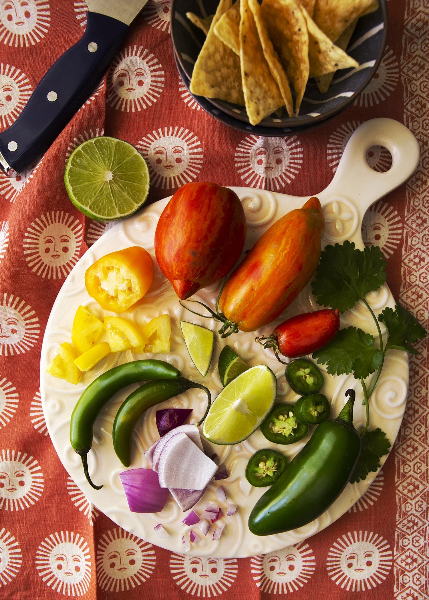 Salsa_ingredients_1.jpg