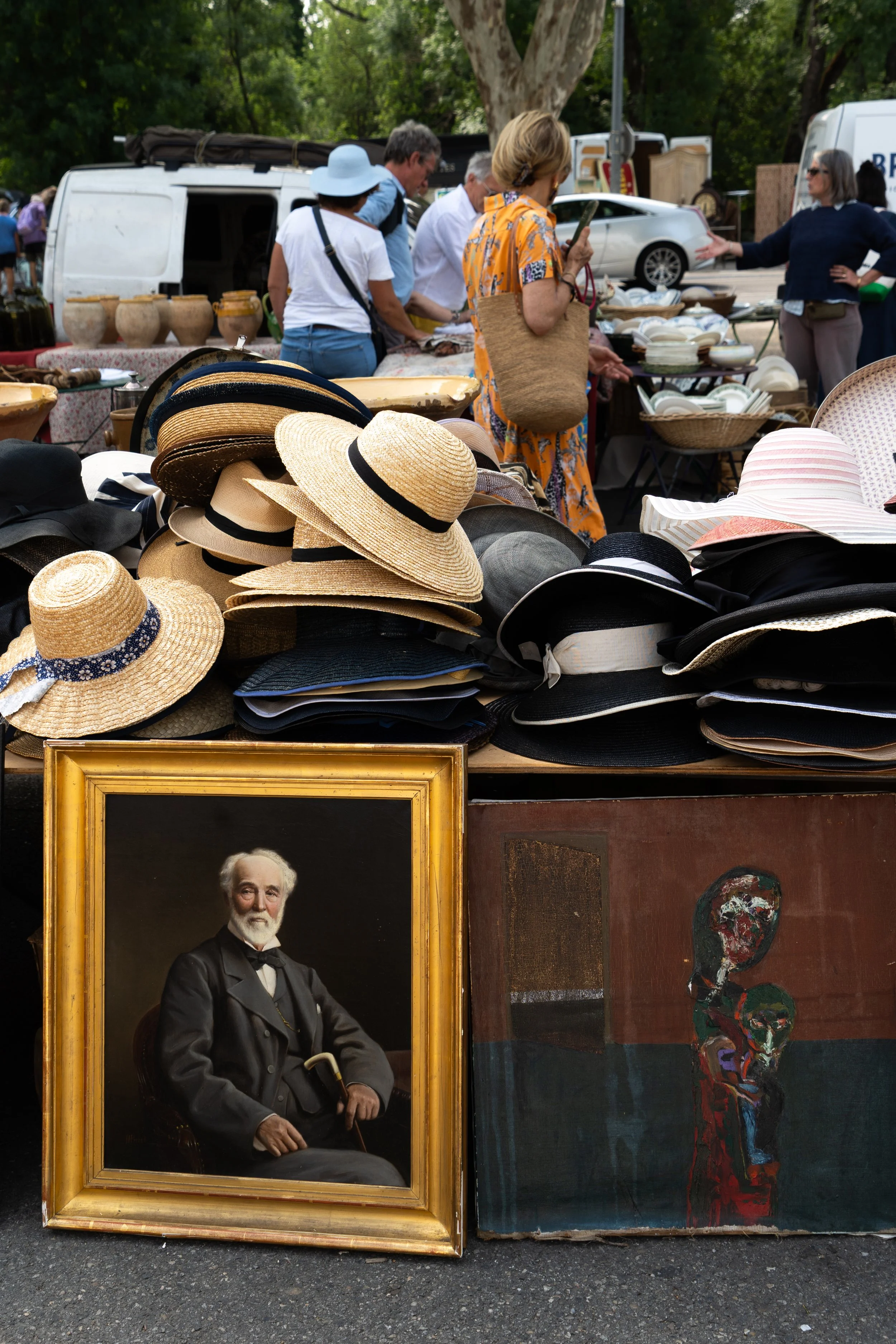 Provence antique market_.jpg