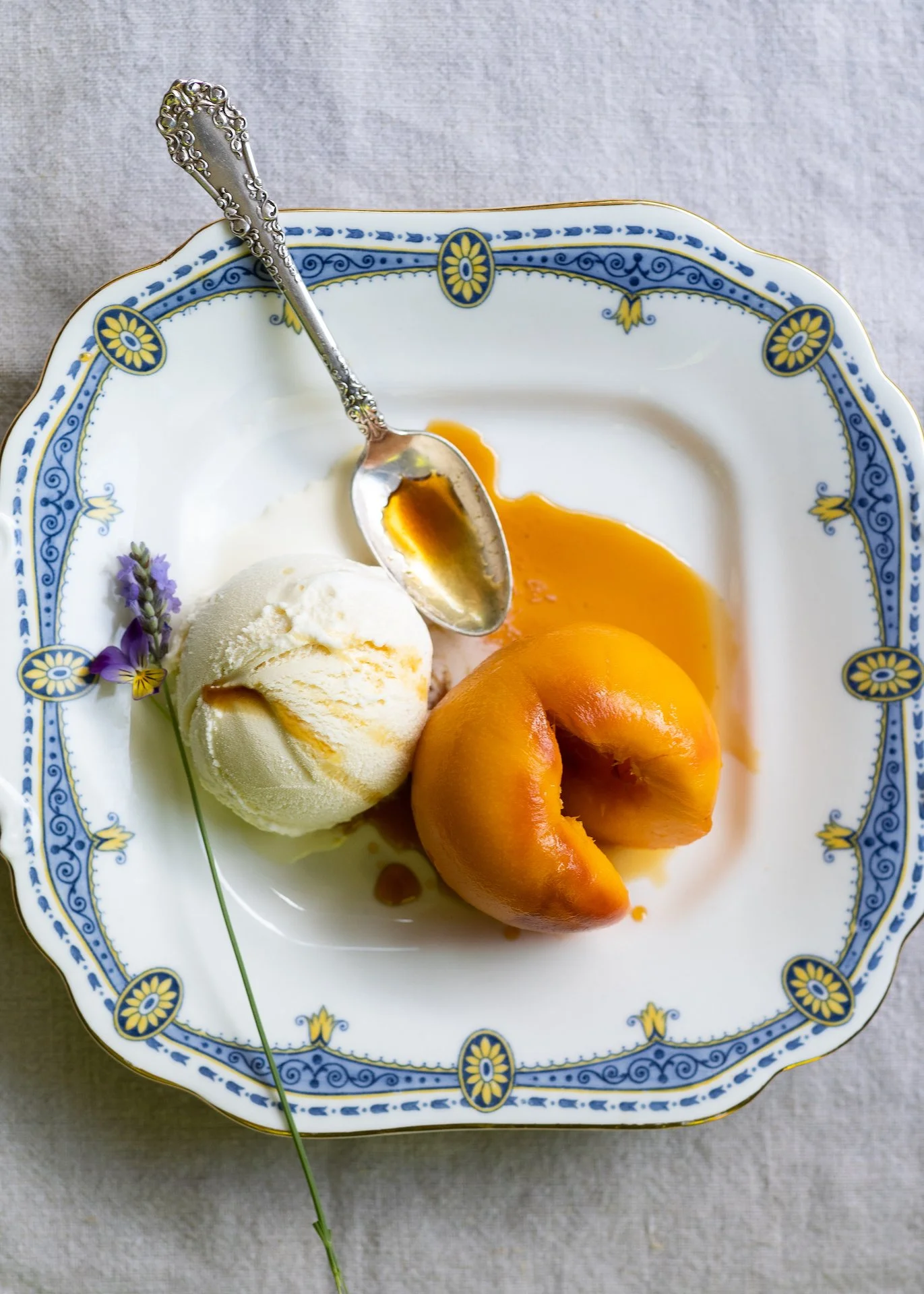 resized_Peaches_2022 copy.jpeg