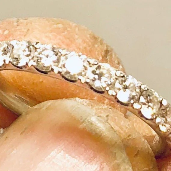14 karat White Gold Diamond Ring 1 ct